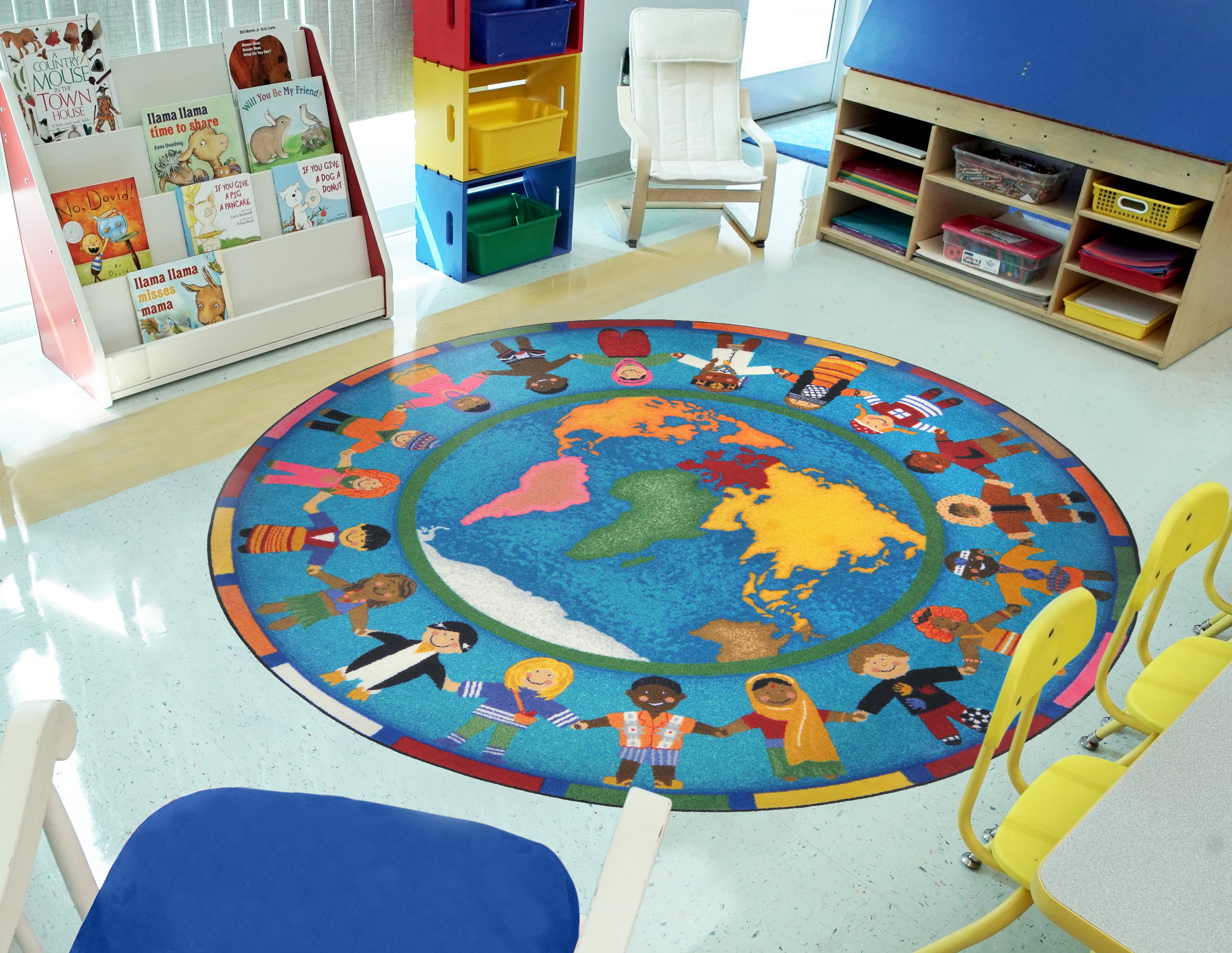 Hands Around the World 13'2" Round area rug in color Multi