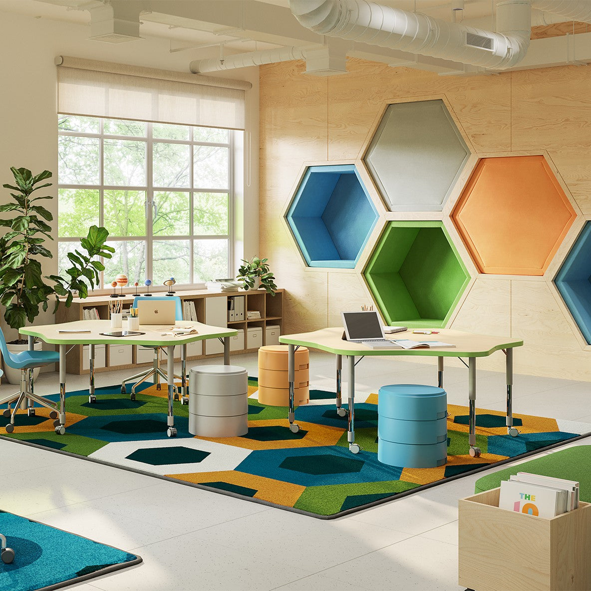 Hexed 3'10" x 5'4" area rug in color Citrus