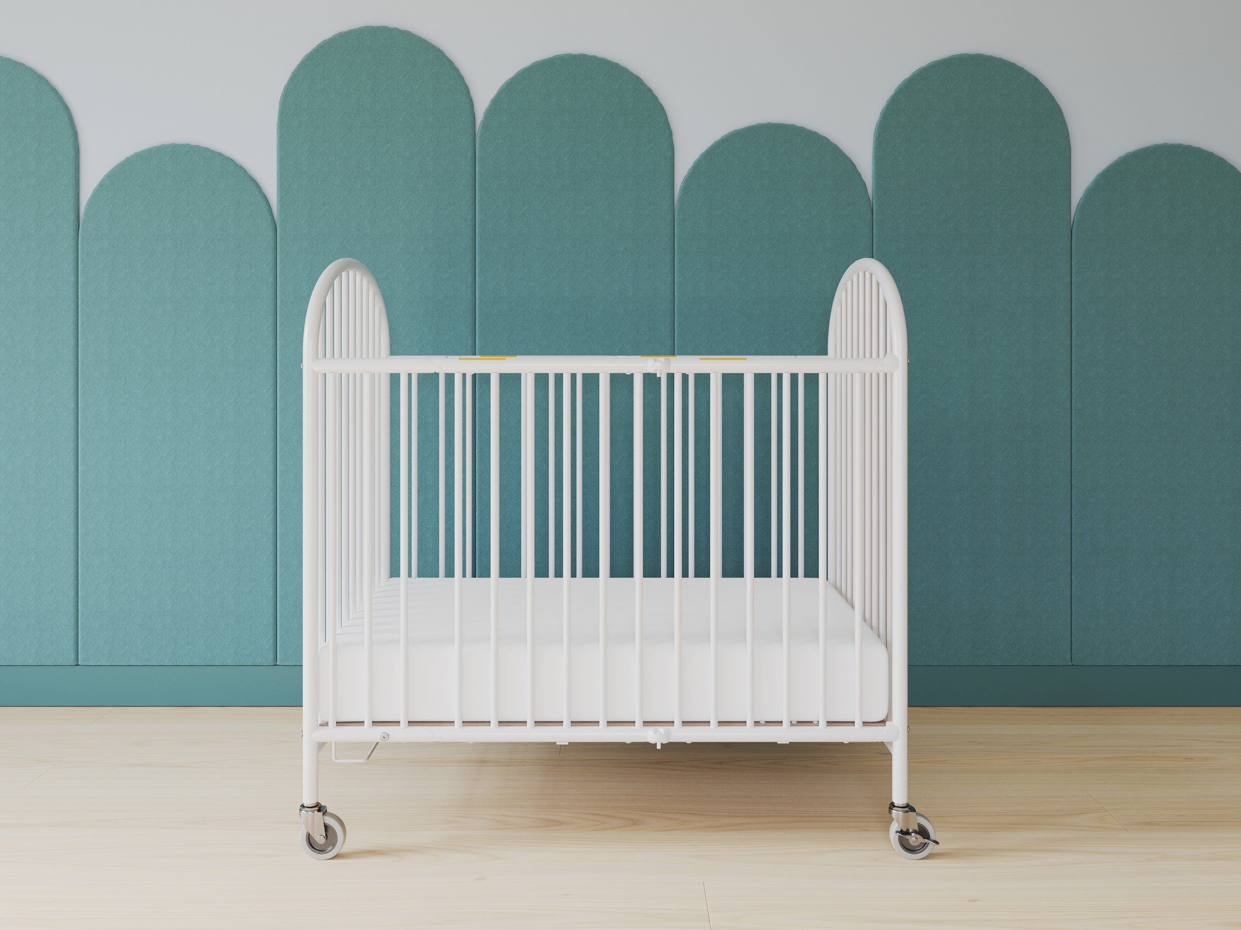 Pinnacle Steel Folding Compact Crib, White