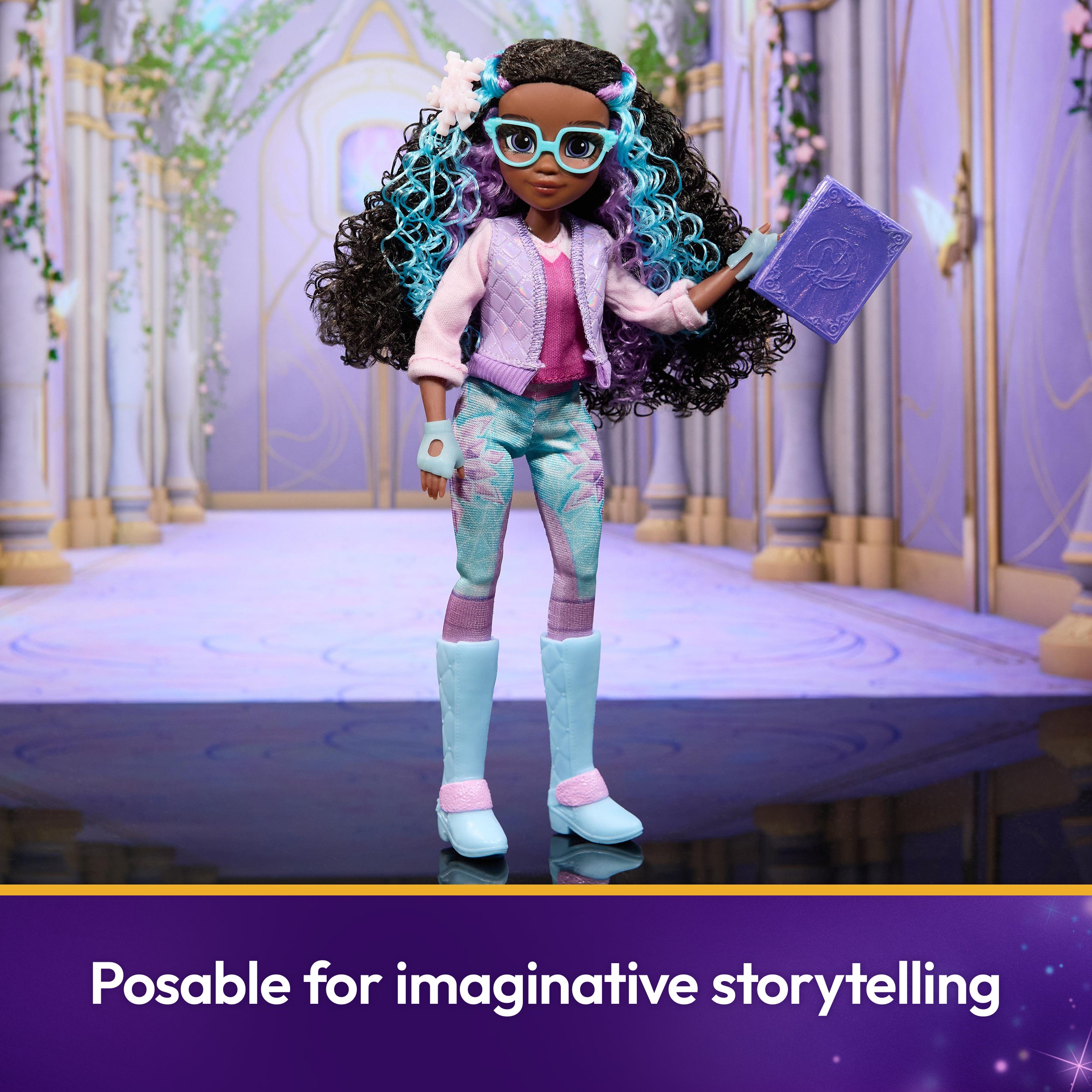 Unicorn Academy, Power of Friendship Layla with Book & 5 Fashion Accessories, 9.5”, Dolls & Unicorn Toys for Girls Ages 4 and up
