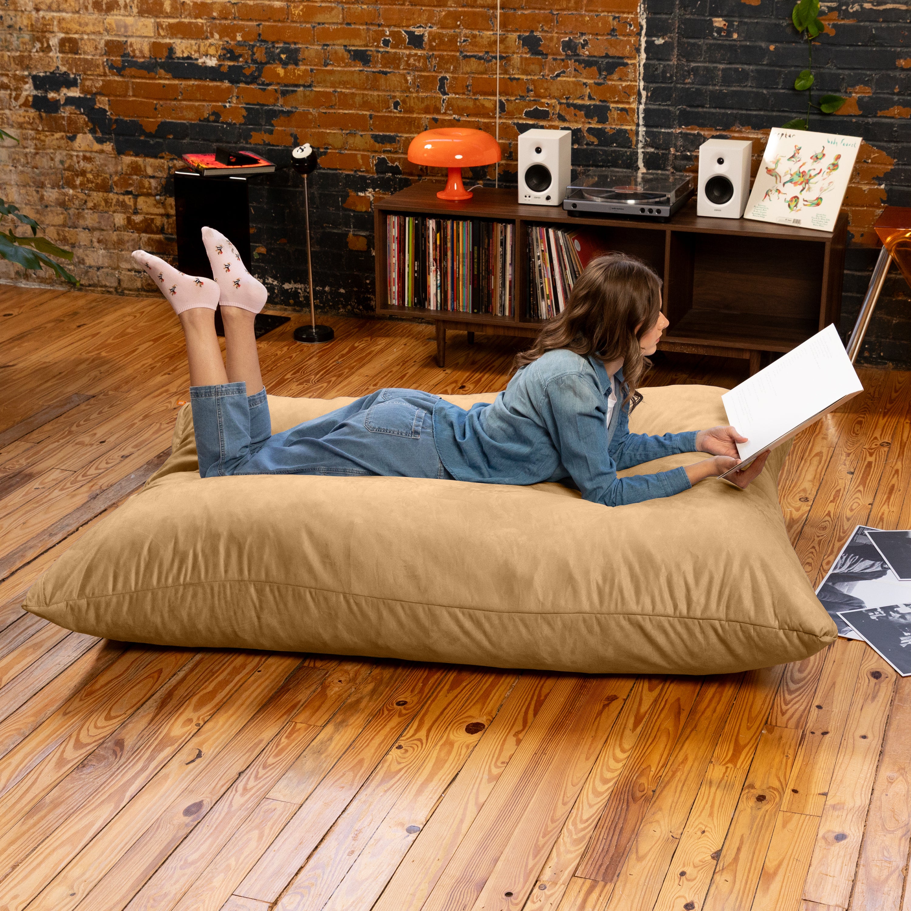 Jaxx Pillow Saxx 5.5-Foot - Huge Bean Bag Floor Pillow and Lounger, Camel