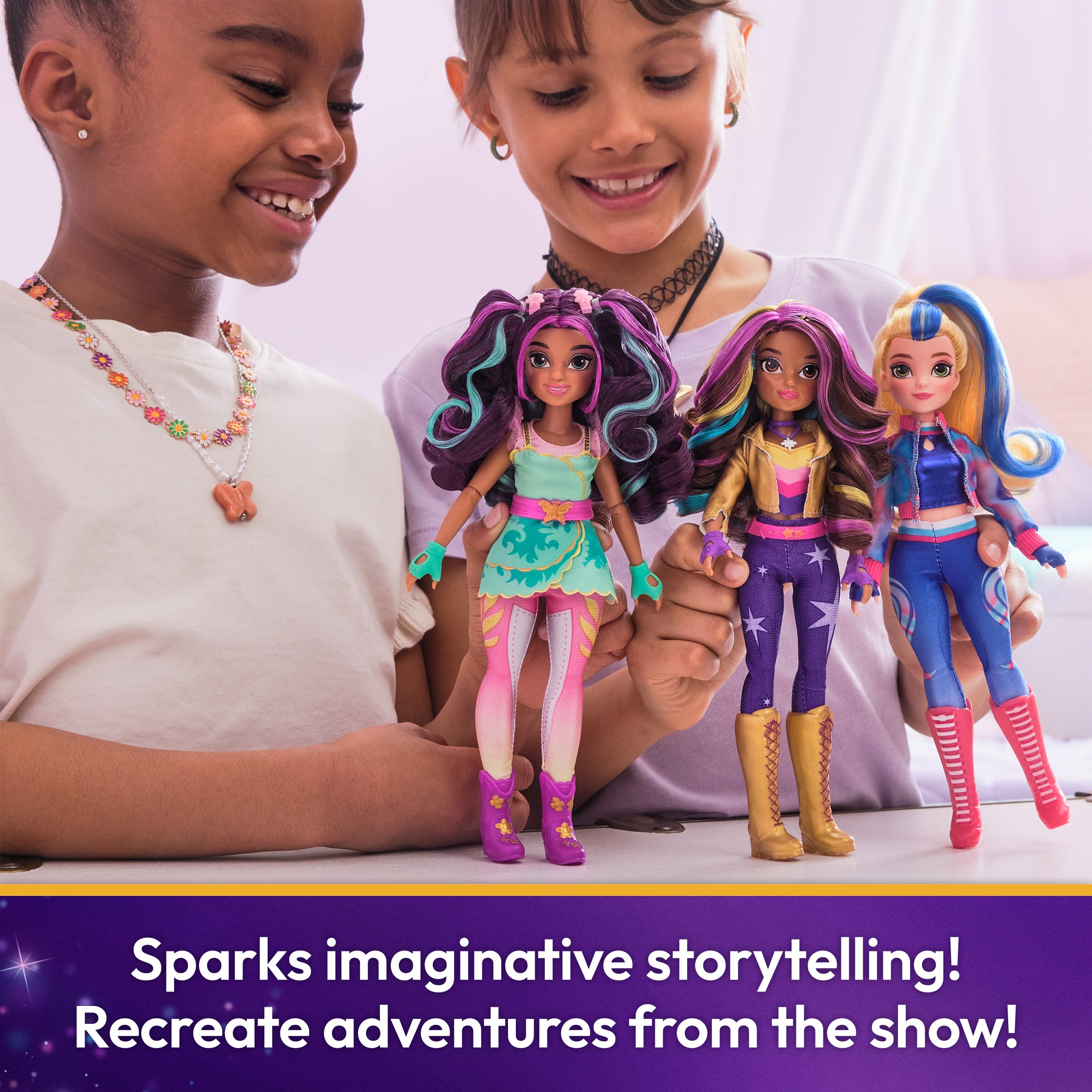 Unicorn Academy, Isabel Doll with 5 Accessories, 9.5”, Dolls & Unicorn Toys for Girls Ages 4 and up