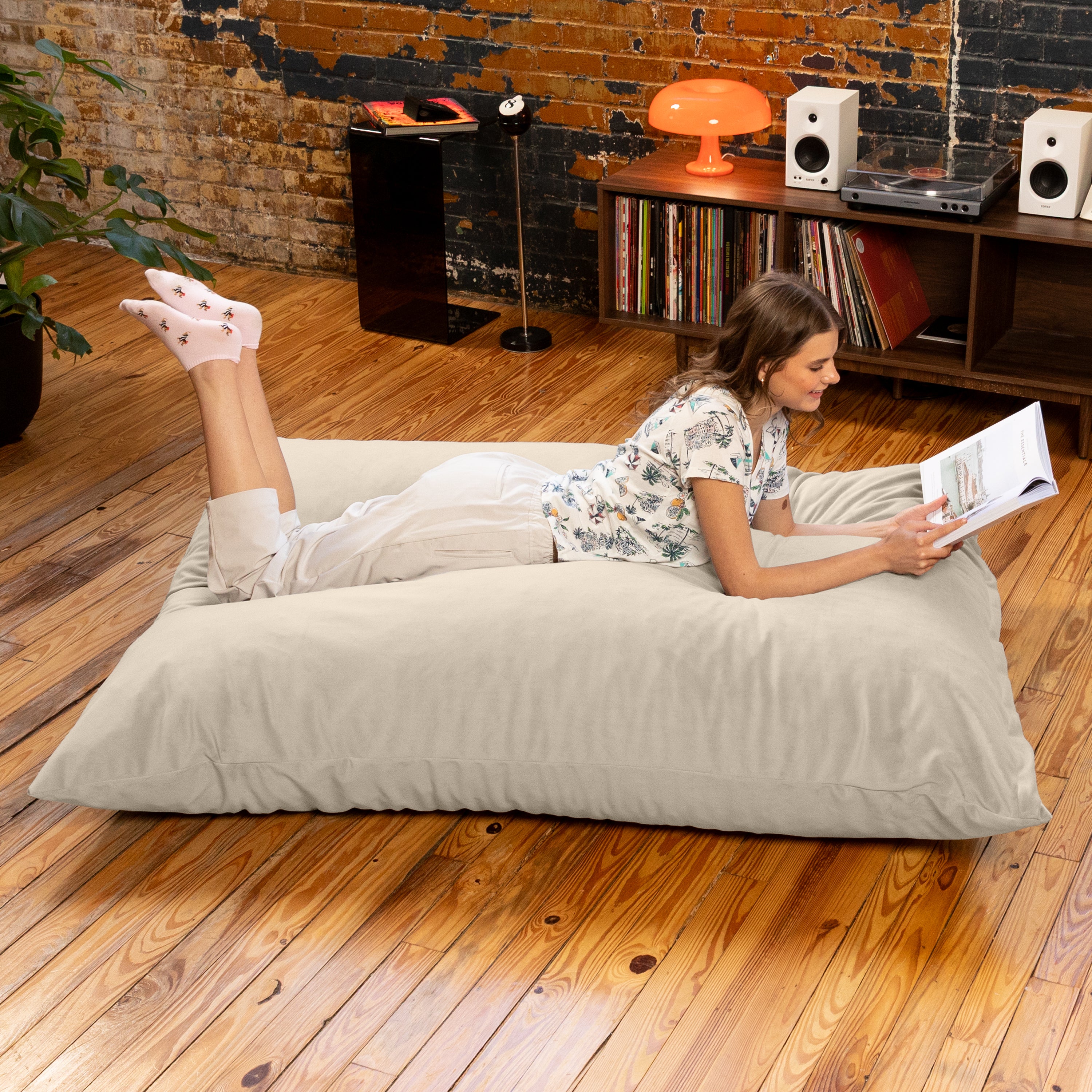 Pillow Saxx Dream Lounger with Wood Frame - 3-in-1 Bean Bag Accent Chair, Recliner & Sleeper, Lush Velvet Ivory