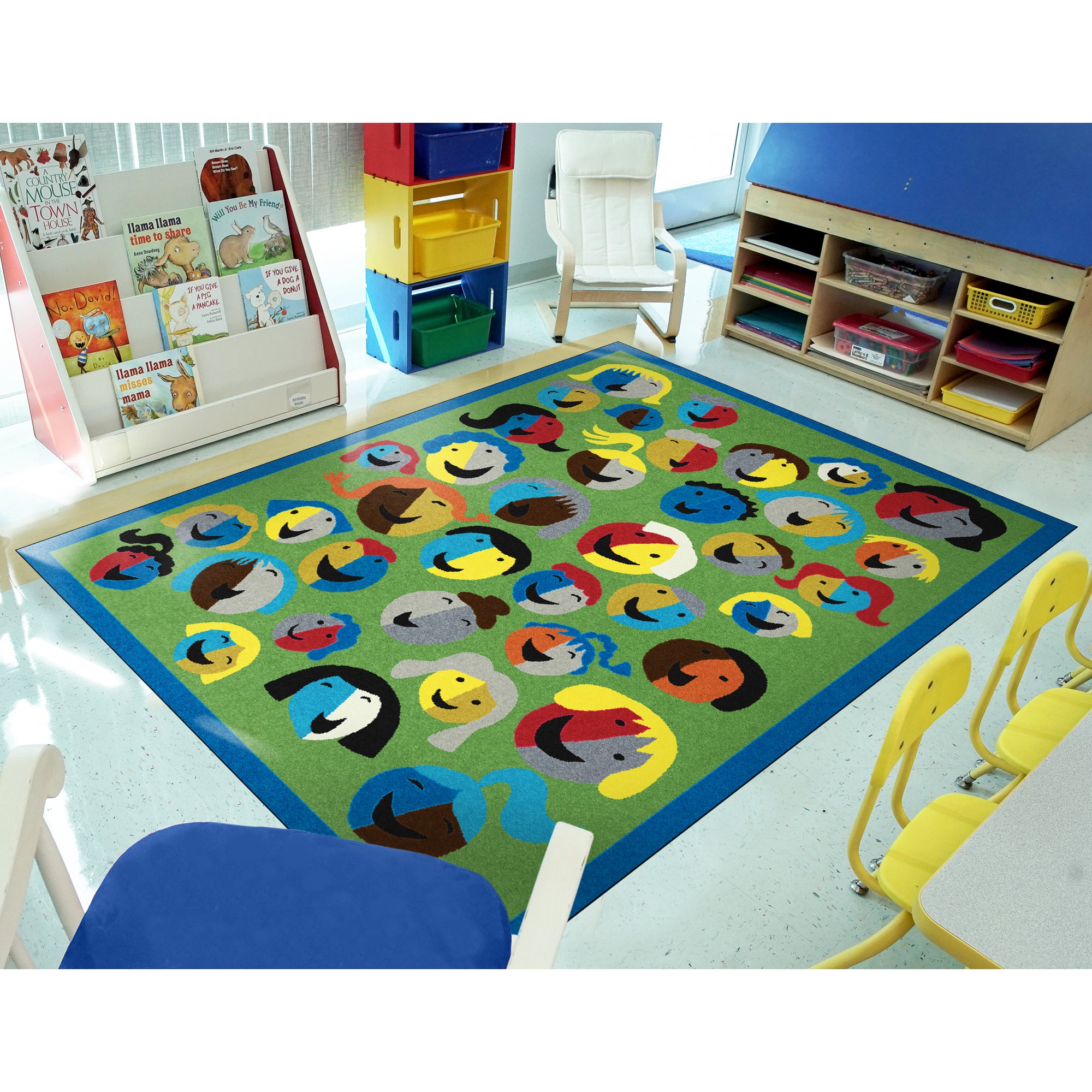 Joyful Faces 3'10" x 5'4" area rug in color Green