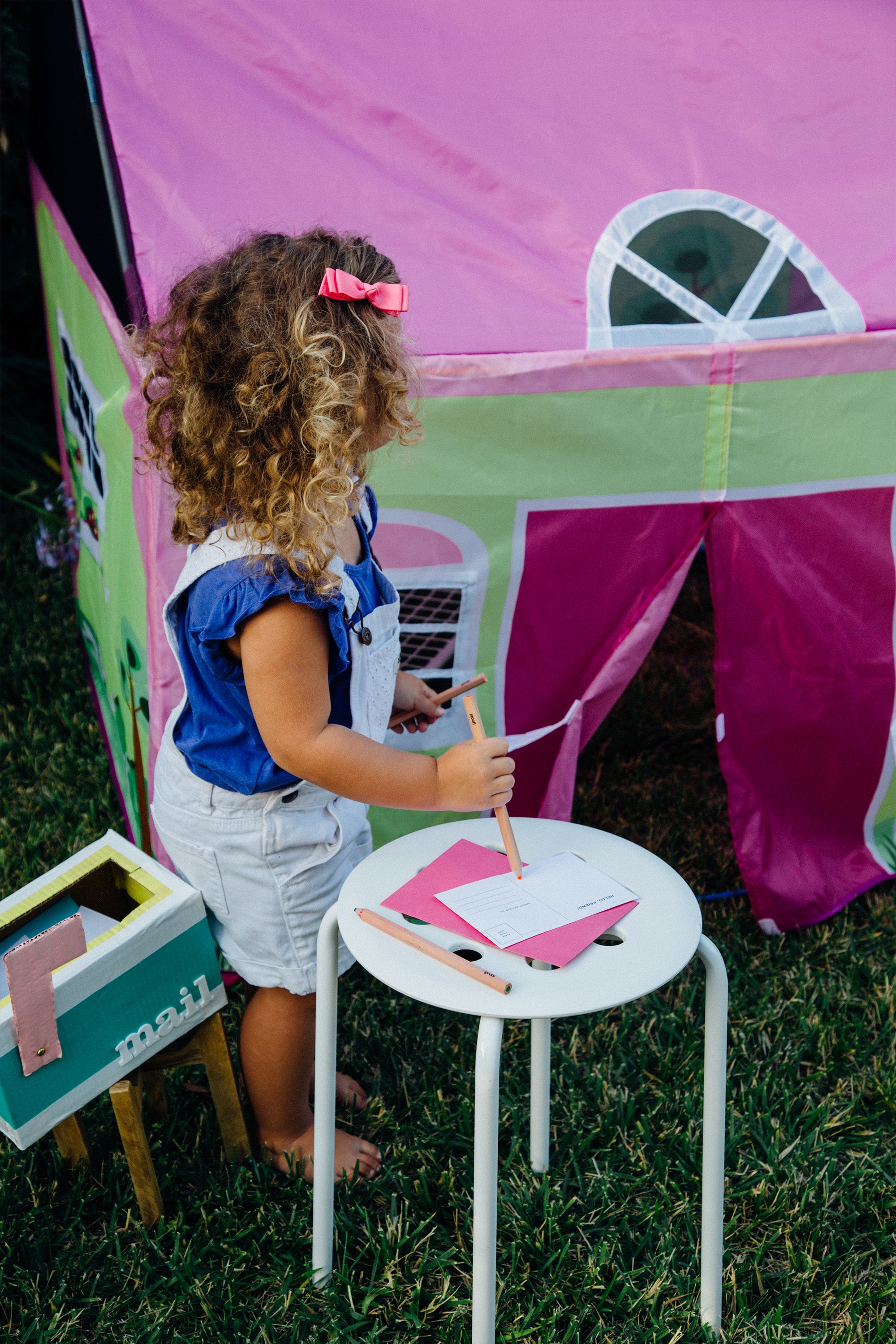 Lil' Cottage House Tent