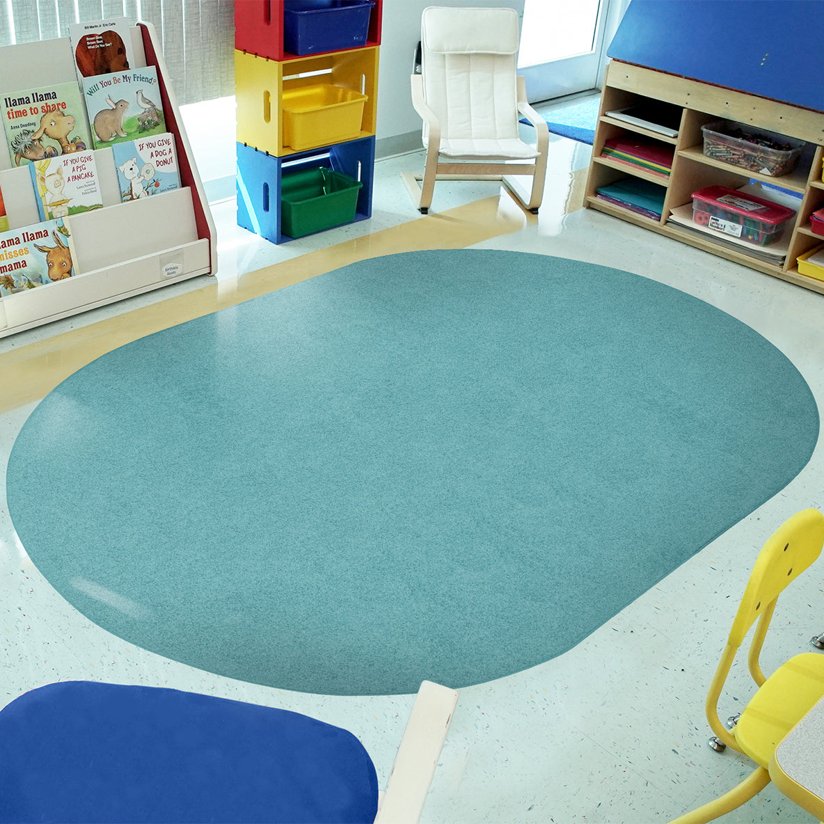 Just Kidding 6' x 9' Oval area rug in color Seafoam