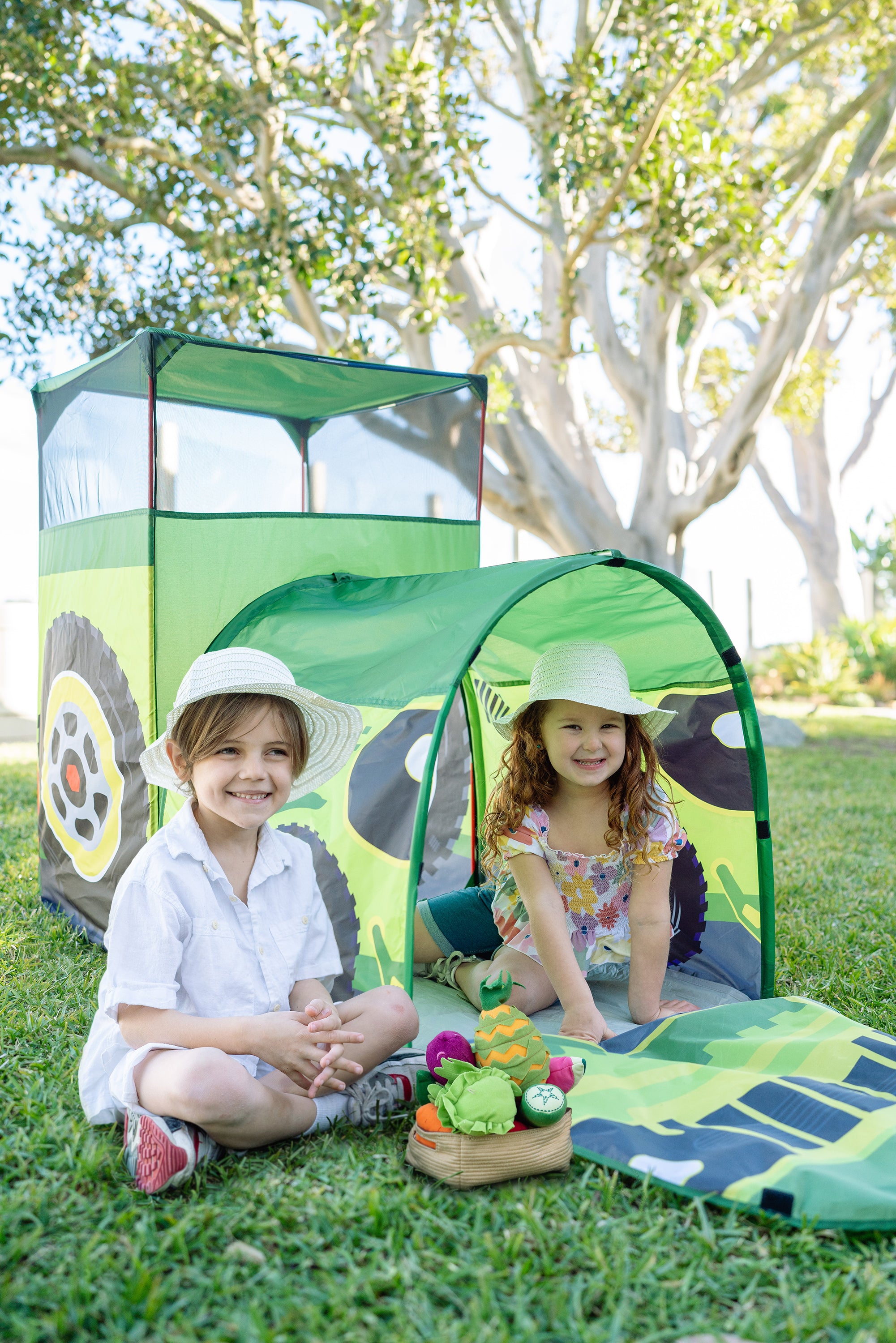 Tractor Play House
