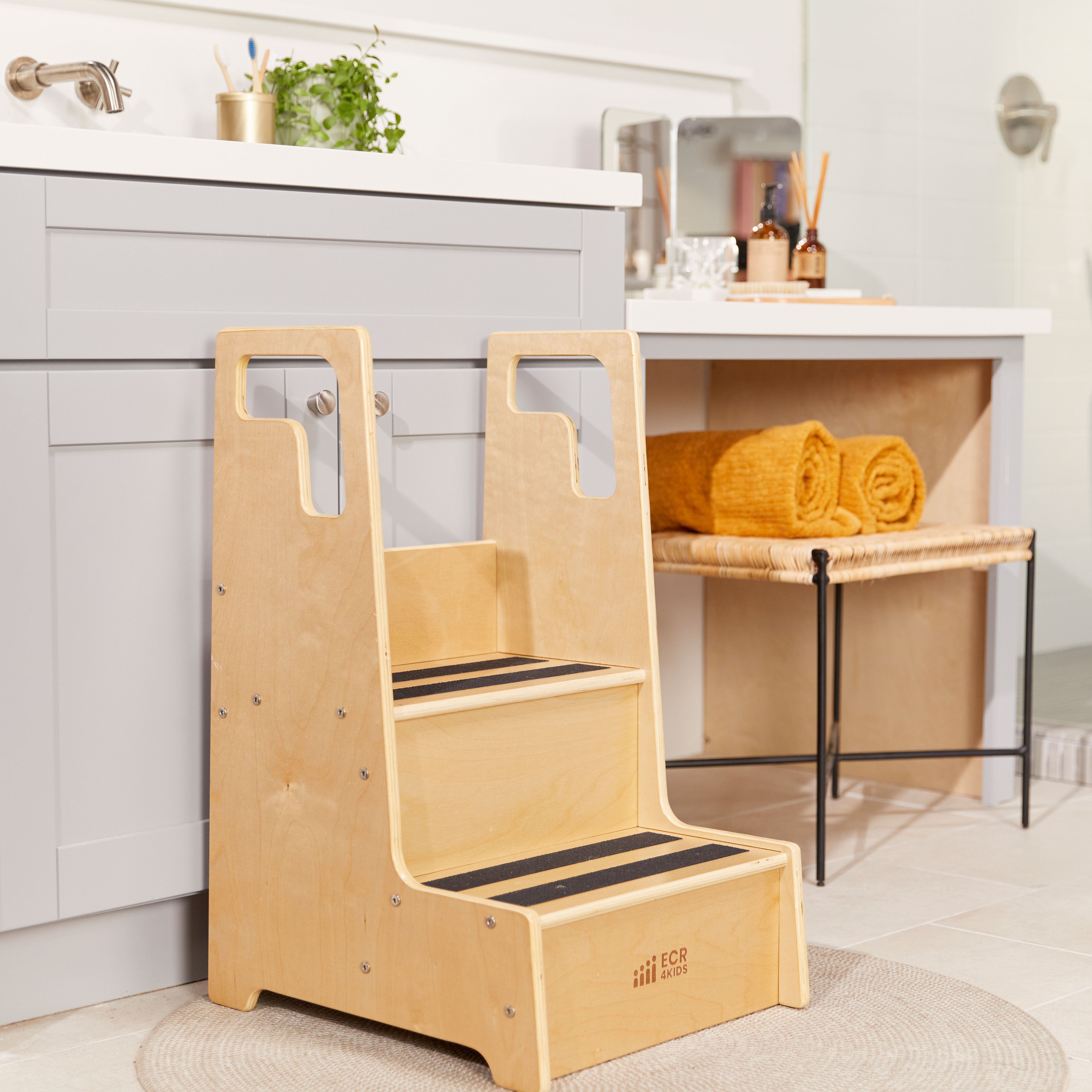 Reach-Up Step Stool - Natural