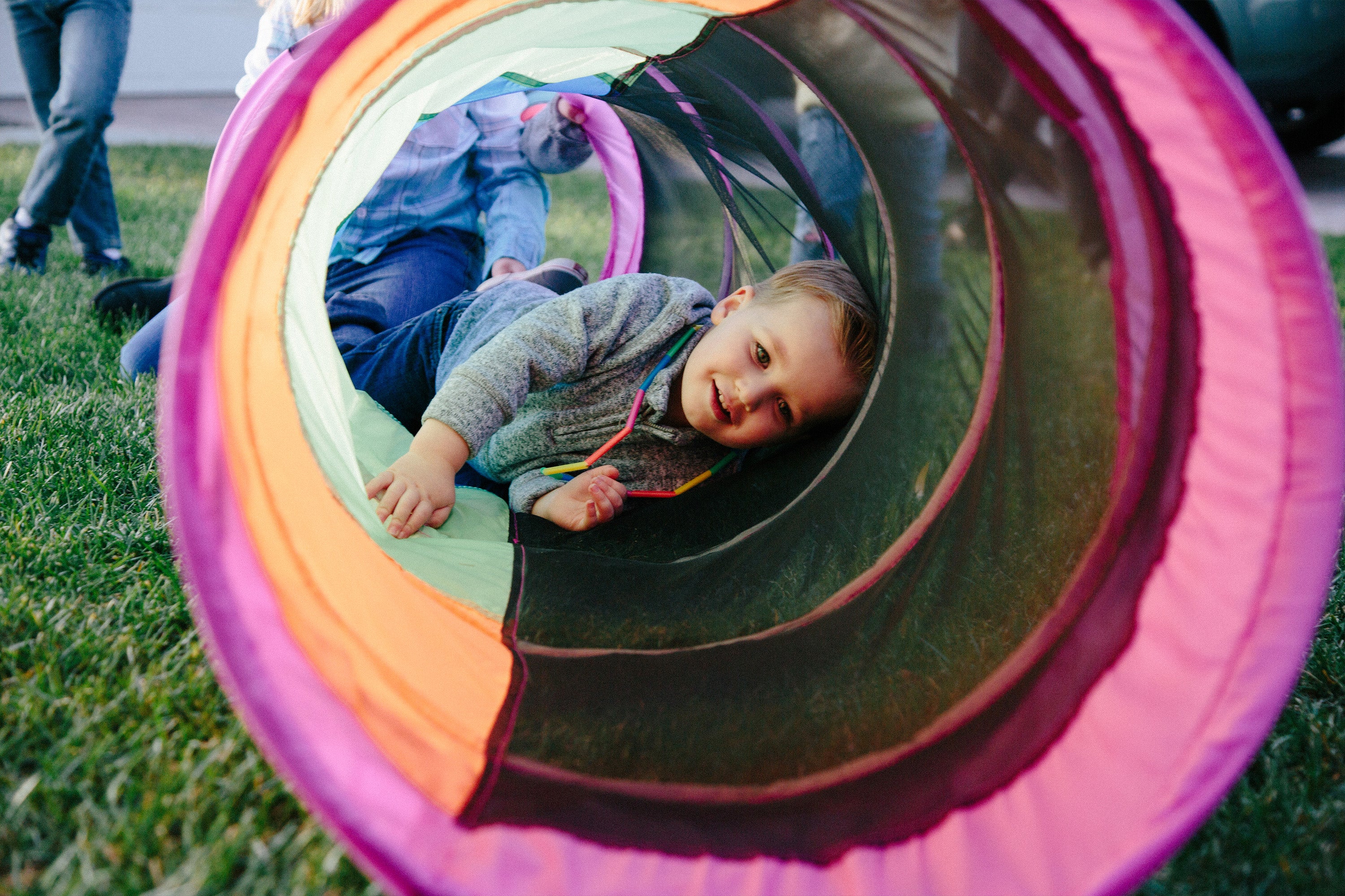 Peek-a-Boo I See You 6FT Tunnel - Blue / Green / Yellow