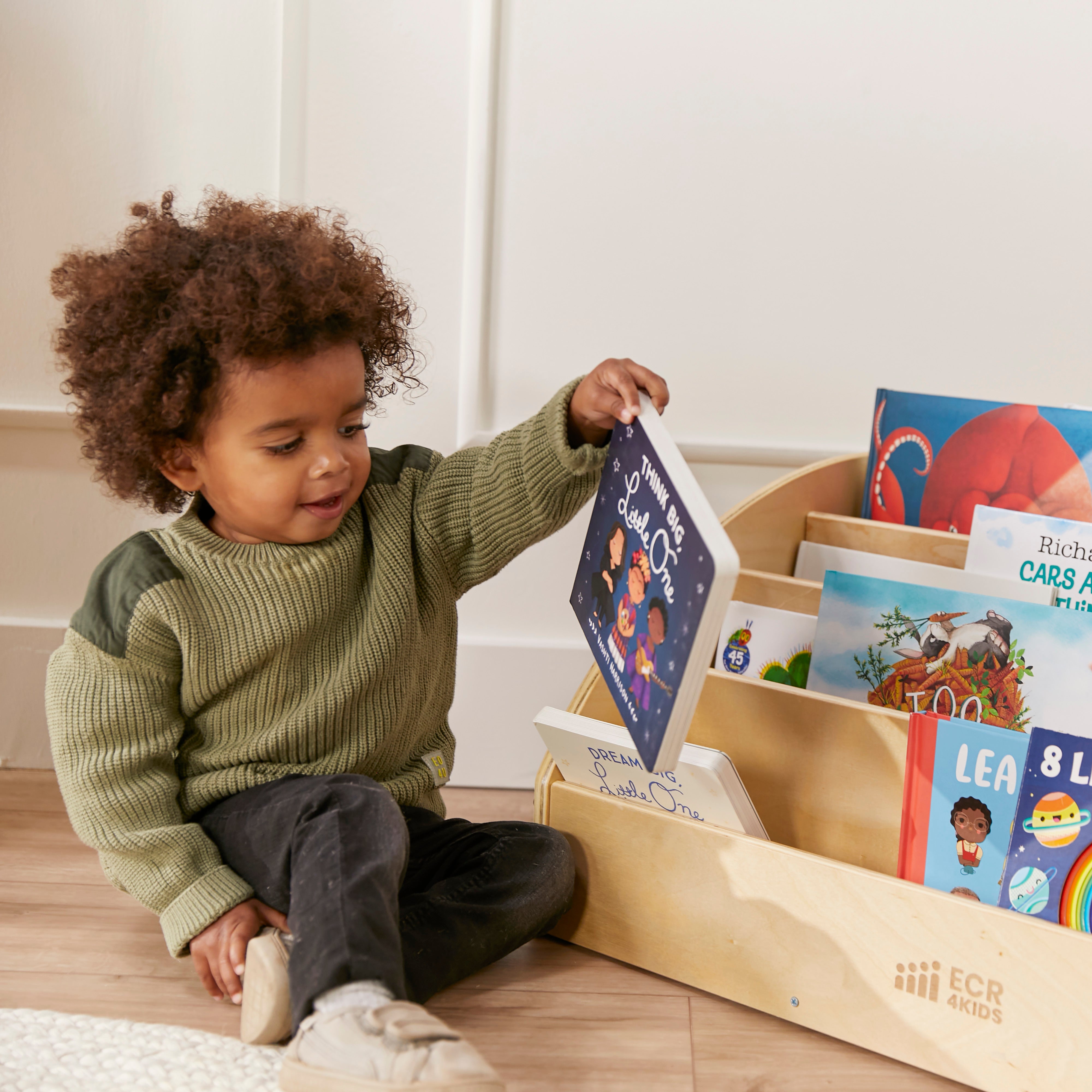 Toddler Book Display - Natural