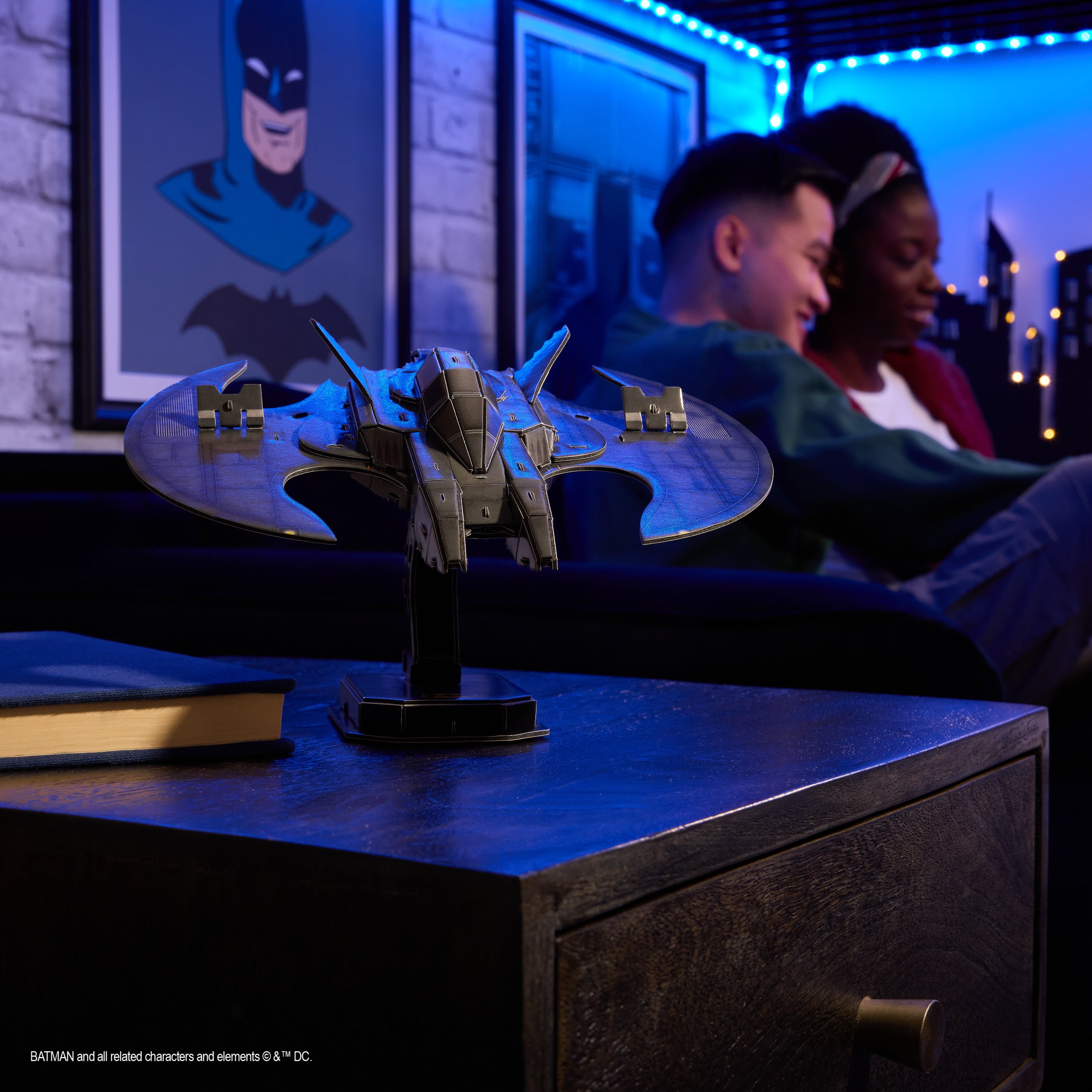 4D Build, DC Batman Batwing 3D Puzzle Model Kit with Stand 71 Pcs | Batman Toys Desk Decor | Building Toys | 3D Puzzles for Adults & Teens 12+