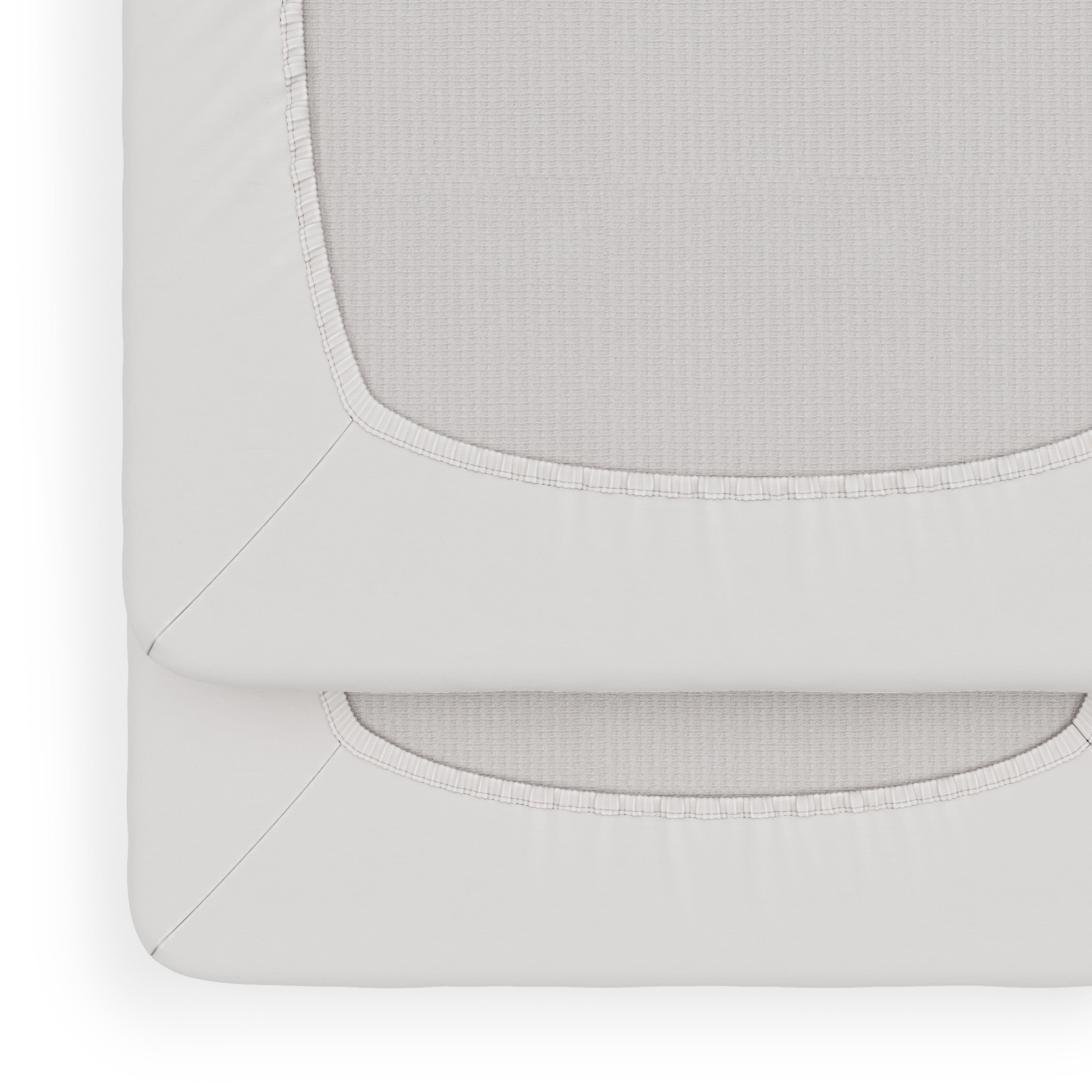 SafeFitâ„¢ Compact Sheets, white, 12 Pack