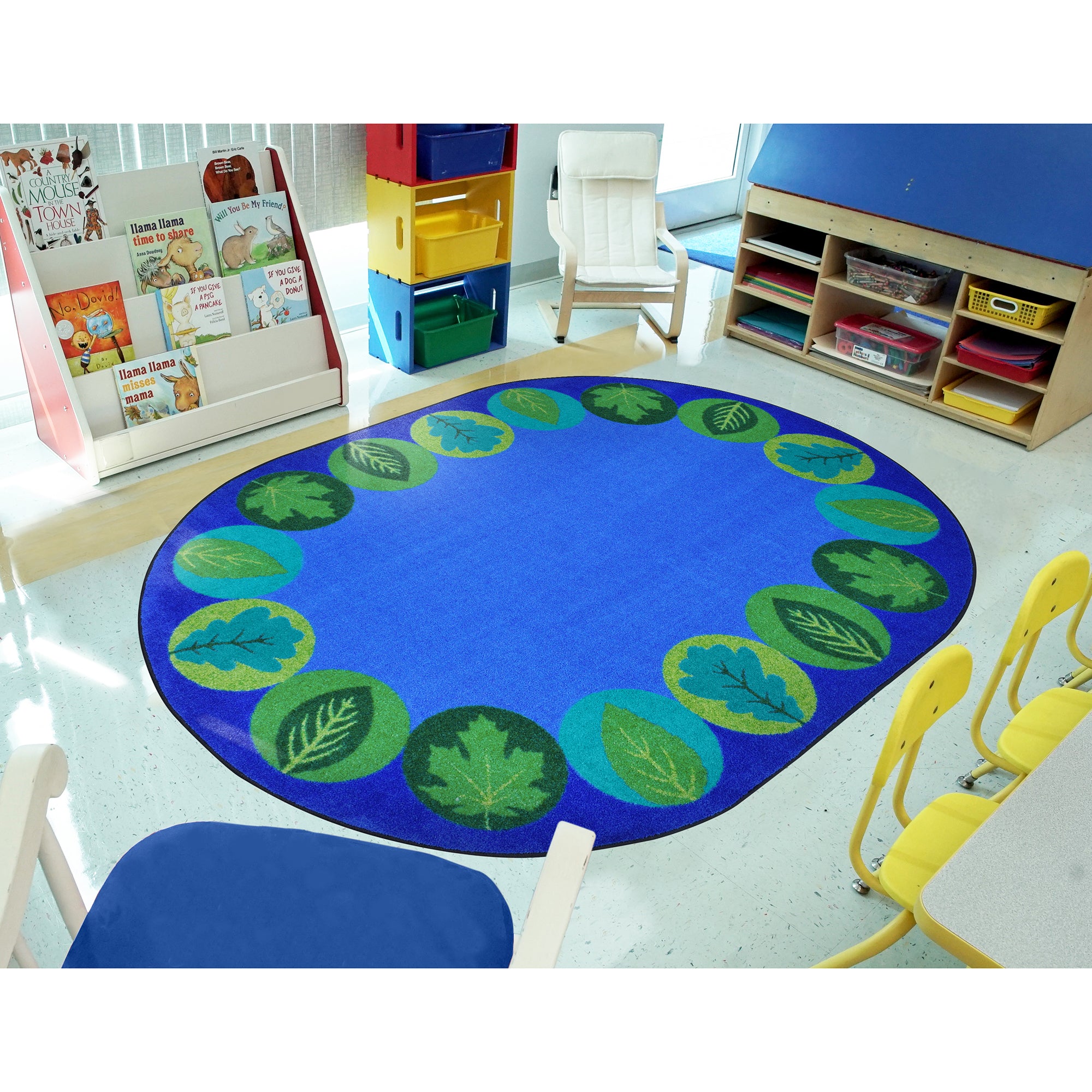 Lively Leaves 10'9" x 13'2" Oval area rug in color Multi