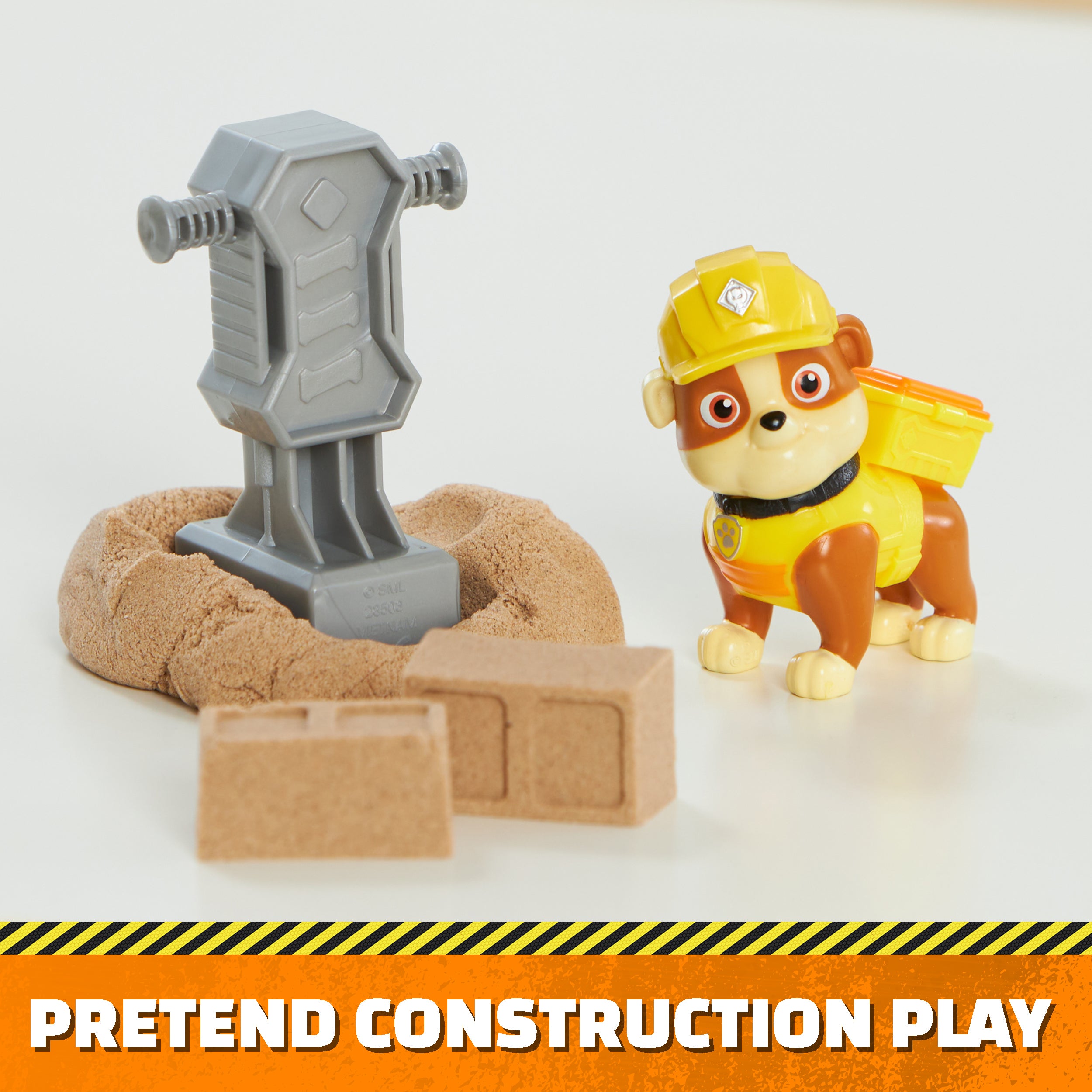 Rubble & Crew, Rubble and Mix Action Figures Set, with 3 oz of Kinetic Build-It Sand and 2 Hand Held Building Toys, Kids Toys for ages 3 and up