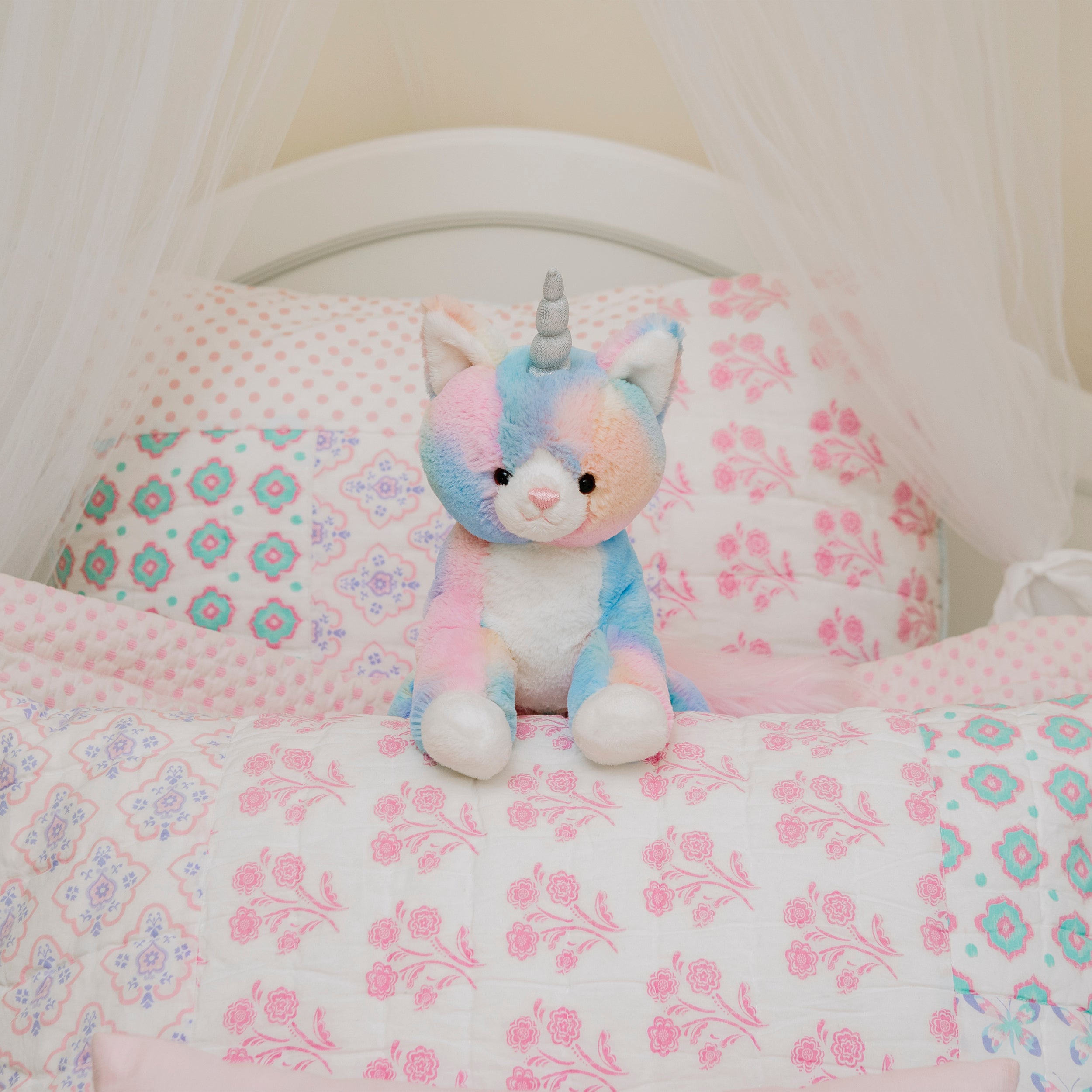 GUND Shimmer Caticorn Stuffed Animal, Unicorn Cat Plushie for Ages 1 and Up, Rainbow, 9"