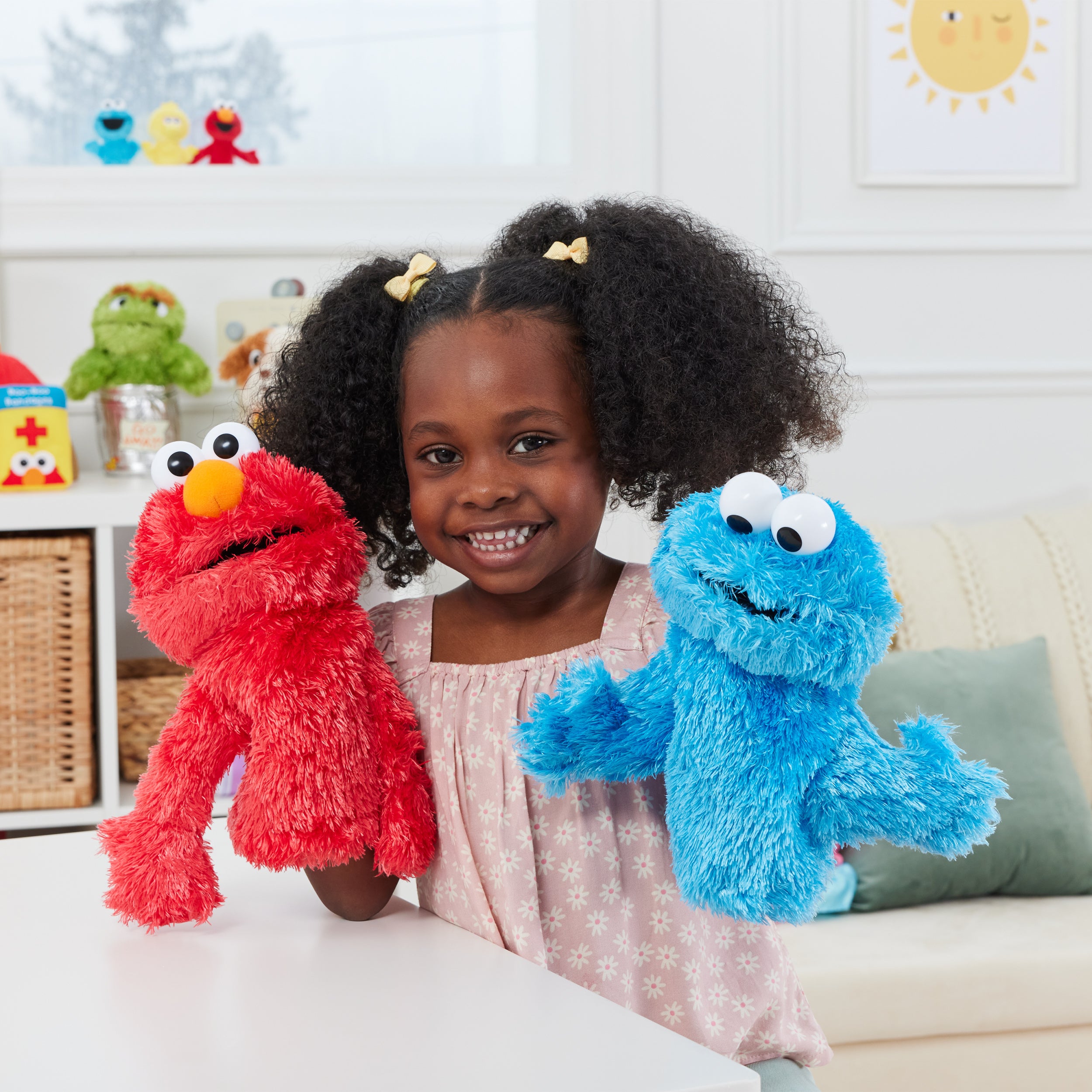 GUND Sesame Street Official Cookie Monster Muppet Plush Hand Puppet, Premium Plush Toy for Ages 1 & Up, Blue, 11”