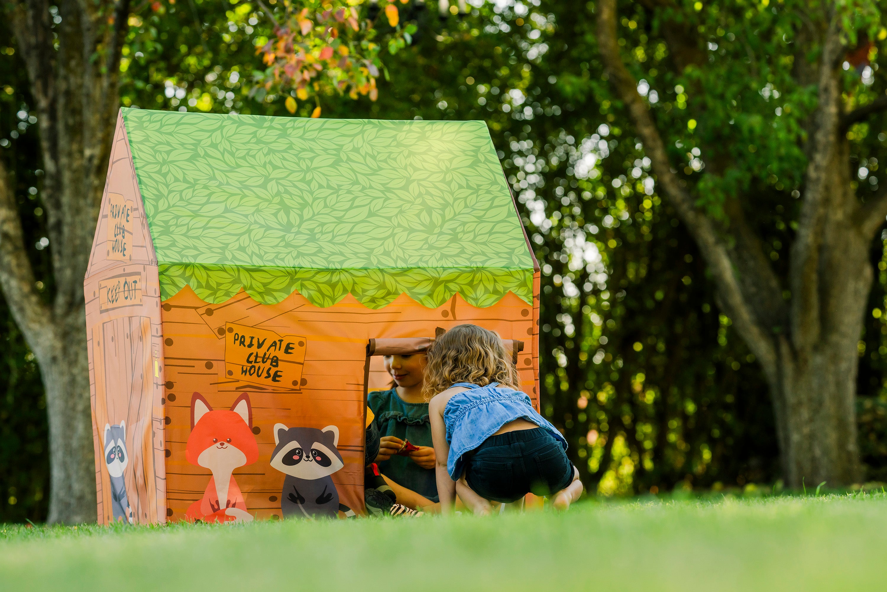 Lil' Club House Play Tent