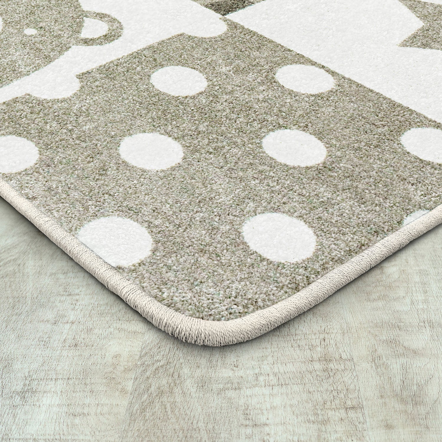 Patchwork Boy 5'4" x 7'8" area rug in color Linen