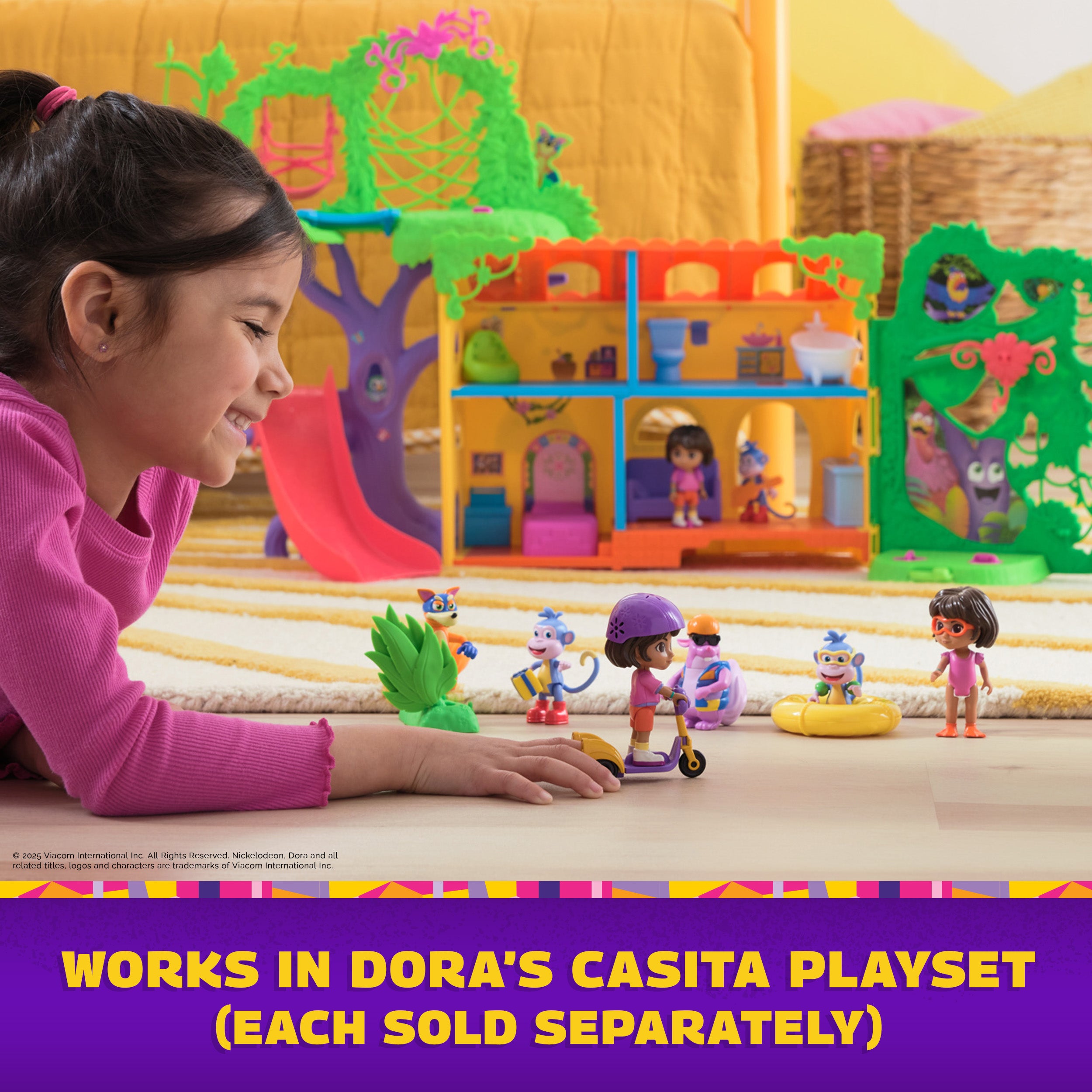Dora, Swipe & Surprise Adventure Pack, with Boots & Swiper Toy Figures and 2 Accessories, Kids Toys for Girls & Boys Ages 3 and Up