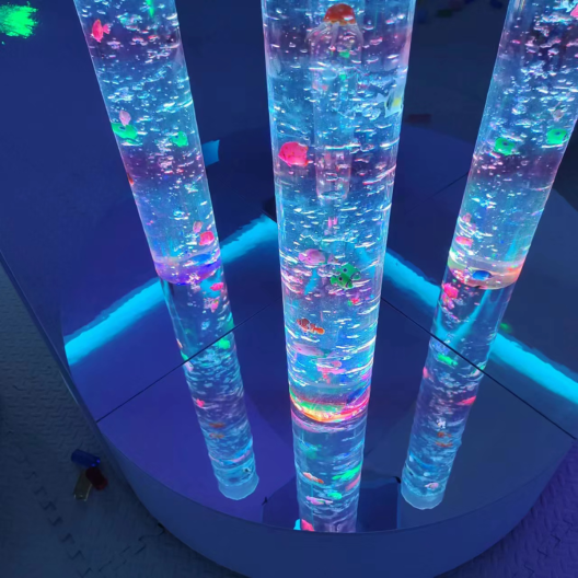 5ft Bubble Tube with Wall Mirror & Reflective Platform (59.25" H x 23.75" W | 6" D)