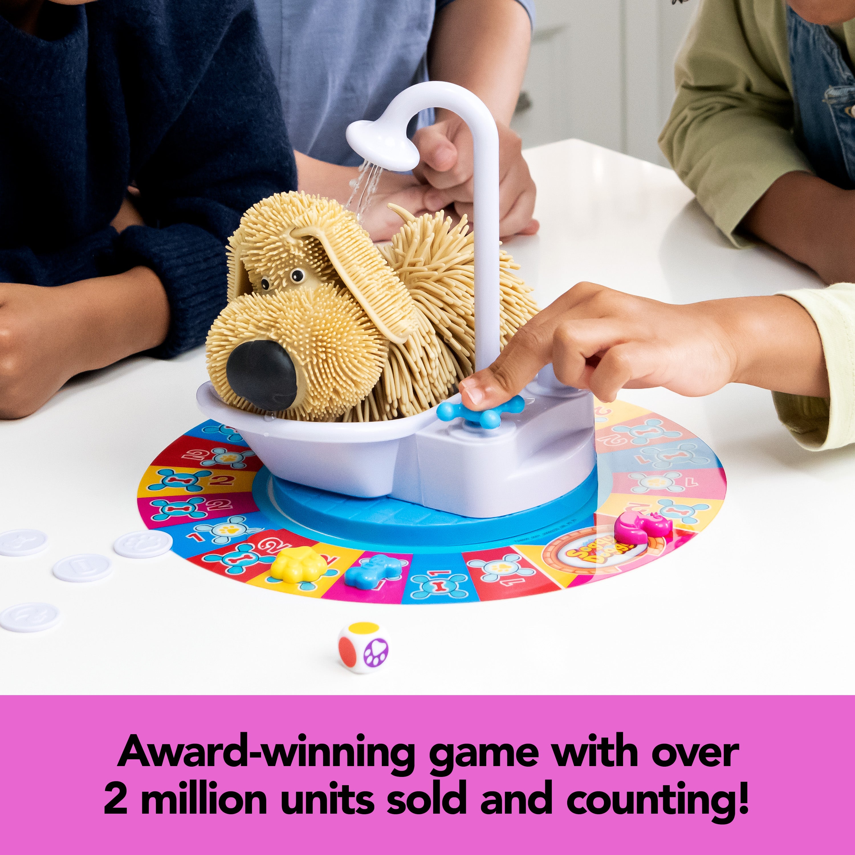 Spin Master Games, Soggy Doggy, The Award-Winning Wet & Silly Kids Board Game for Family Game Night, Interactive Dog Toy, Screenless Activity for Kids & Family, 2-4 Players, for Ages 4 & Up