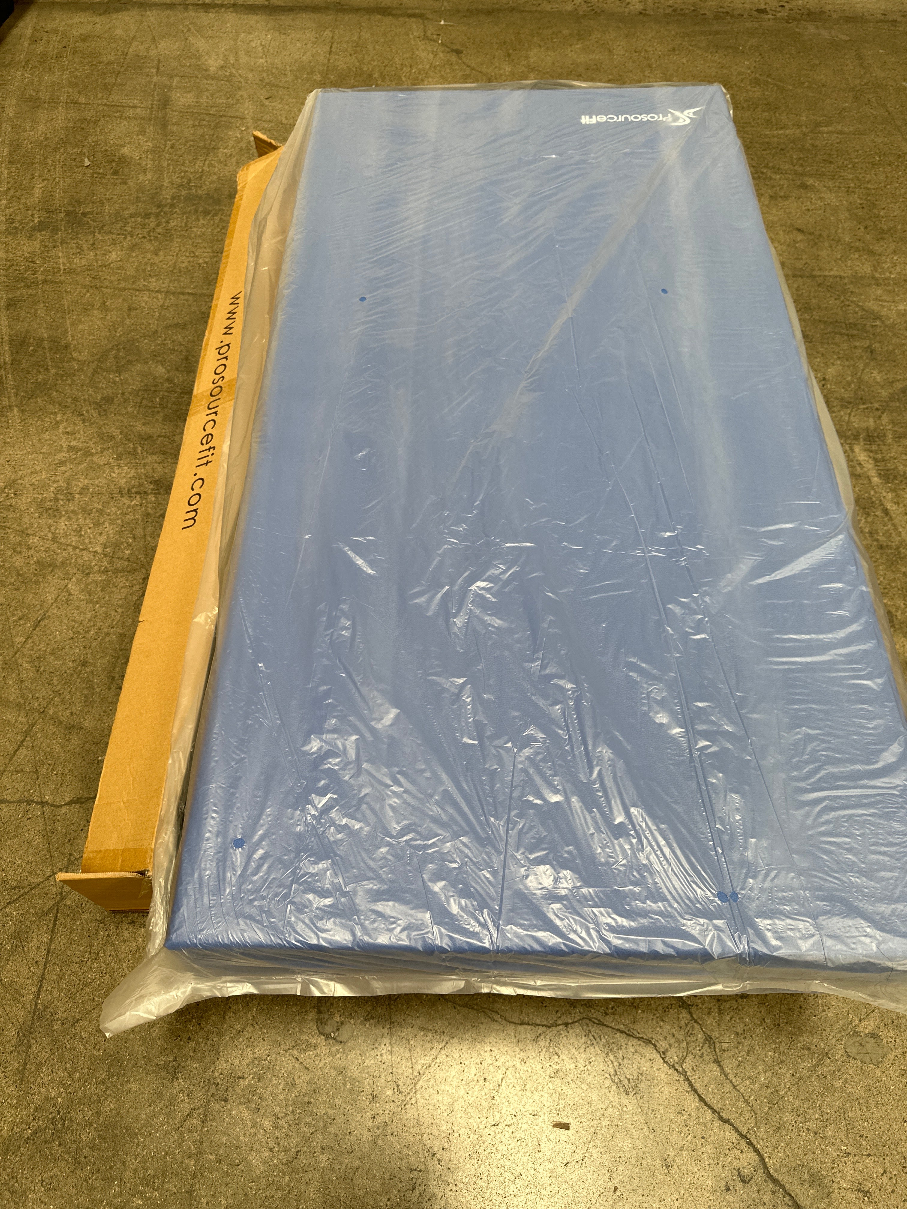 Tri-Fold Folding Exercise Mat 6ft x 4ft, Blue