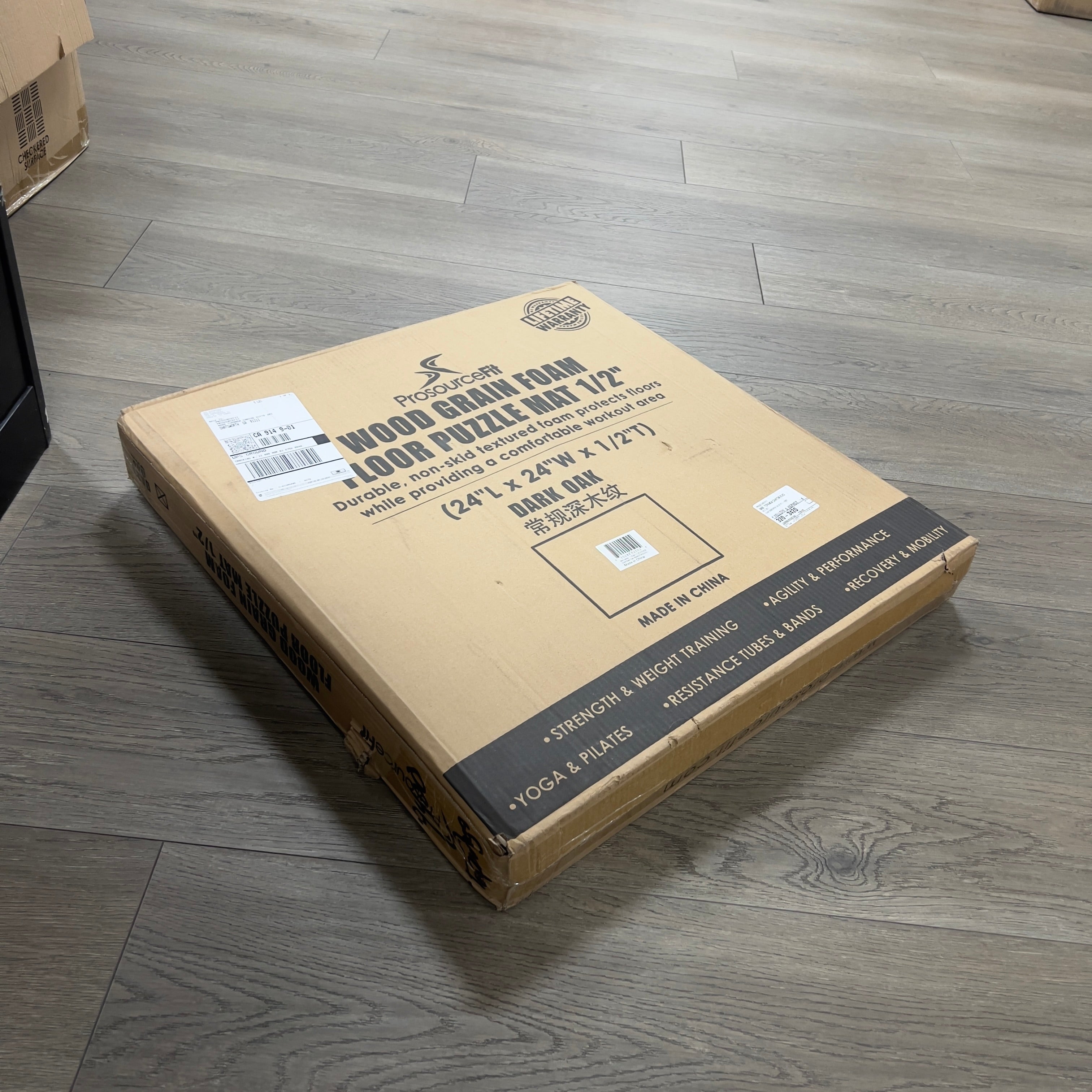 Wood Grain Puzzle Mat 1/2-in, Dark Oak, 24 Sq Ft - 6 Tiles