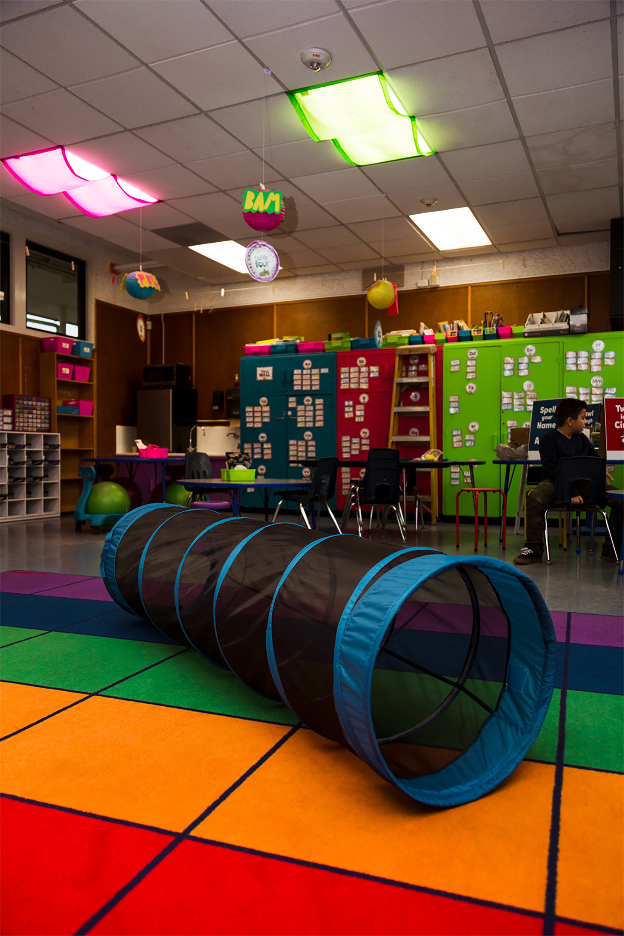 The Fun Tube 6FT Tunnel - Blue/Black