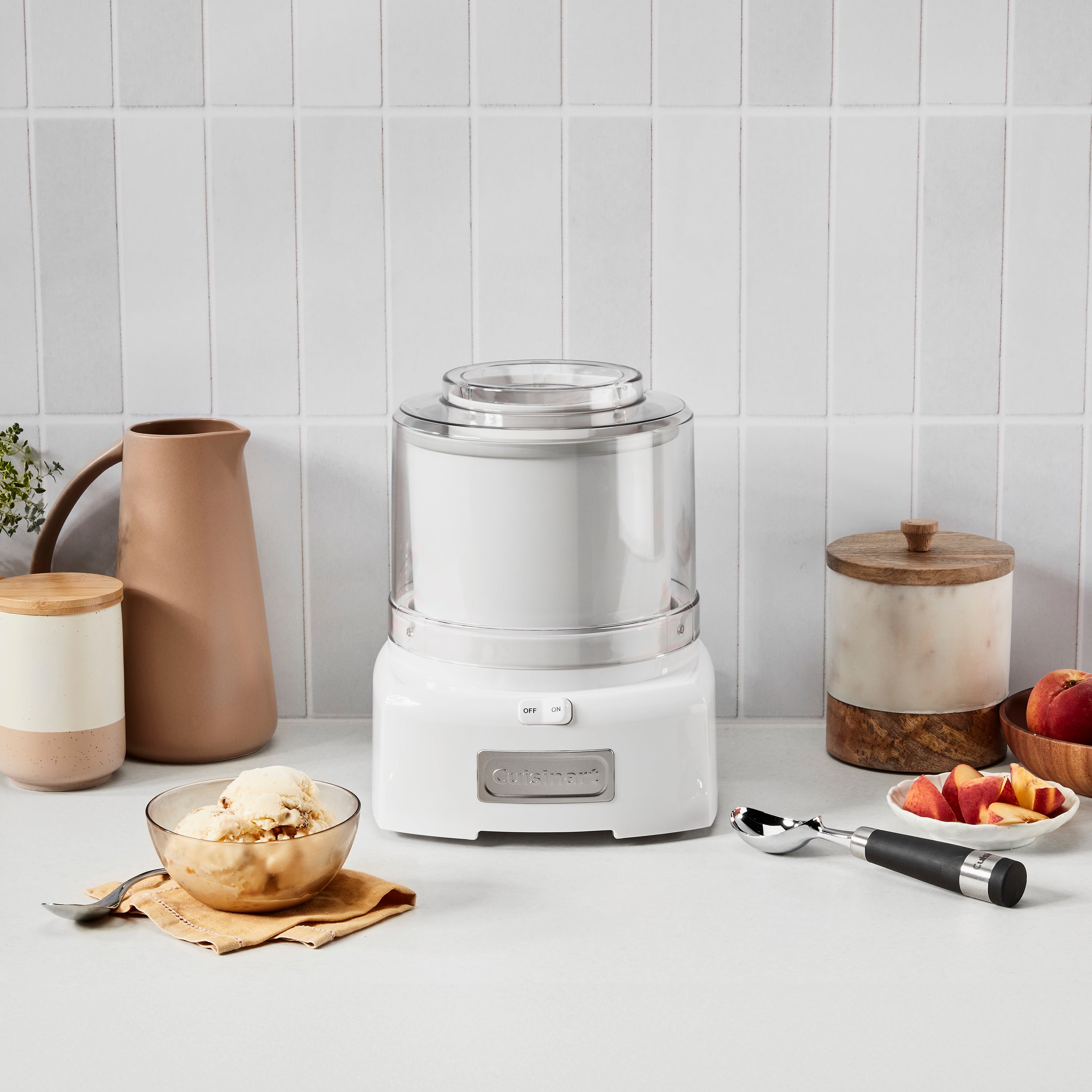 Frozen Yogurt - Ice Cream & Sorbet Maker