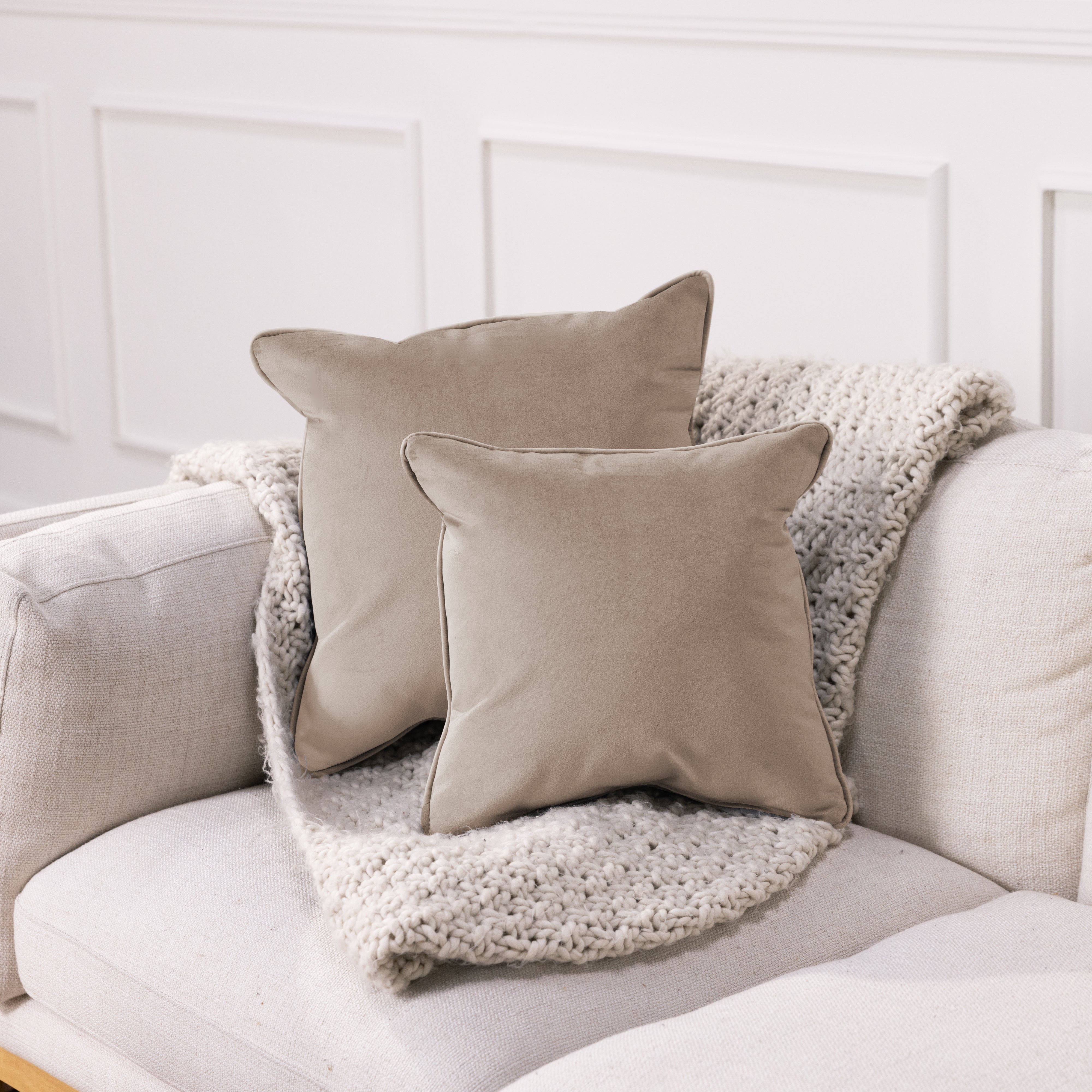 15" x 15" Square Microfiber Pillow with Piping, 2-Piece - Caffe