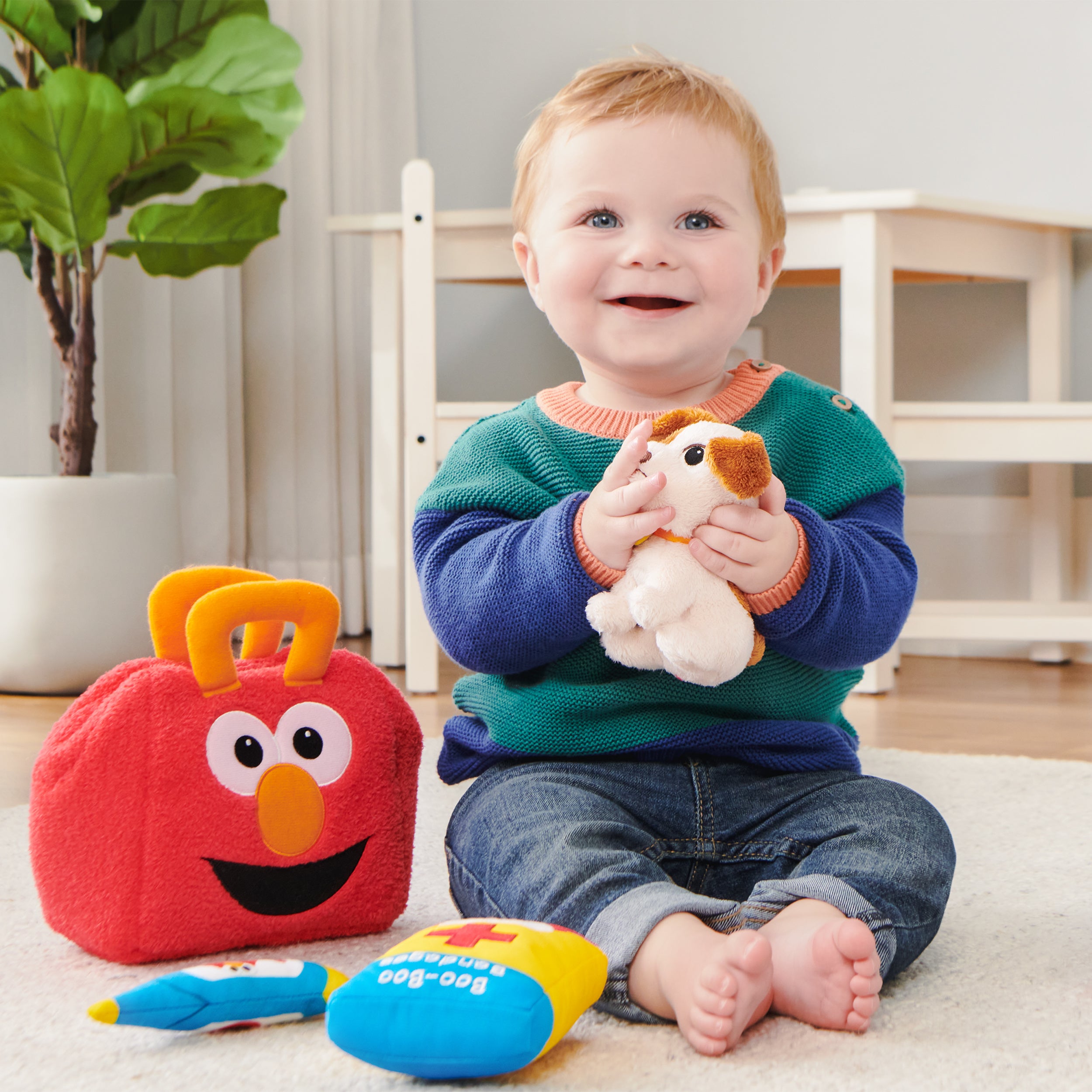 GUND Sesame Street Official Furry Friends Forever Elmo & Tango Checkup Playset, Premium Plush Sensory Playset for Ages 1 & Up, Red, 8”