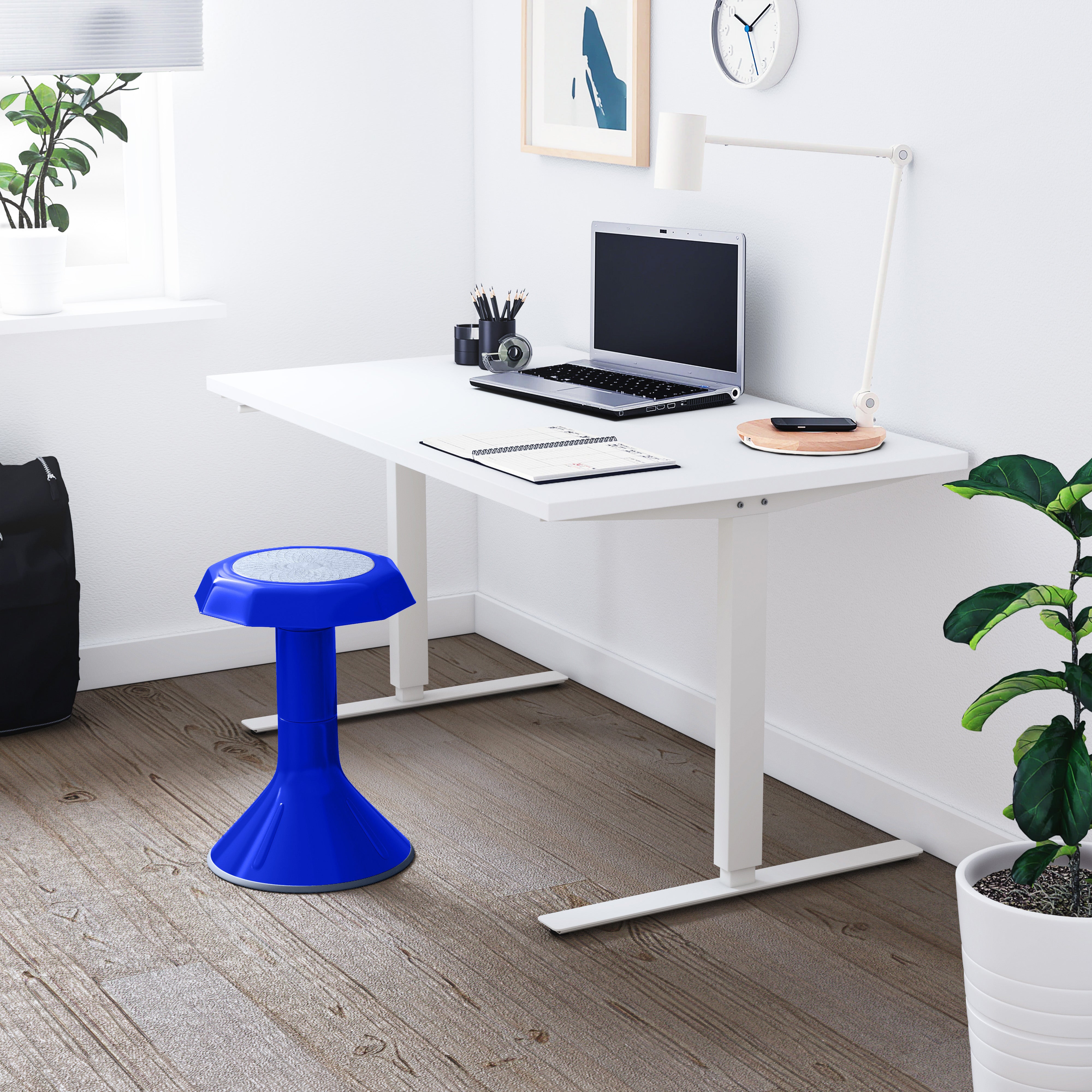 18in ACE Stool - Blue