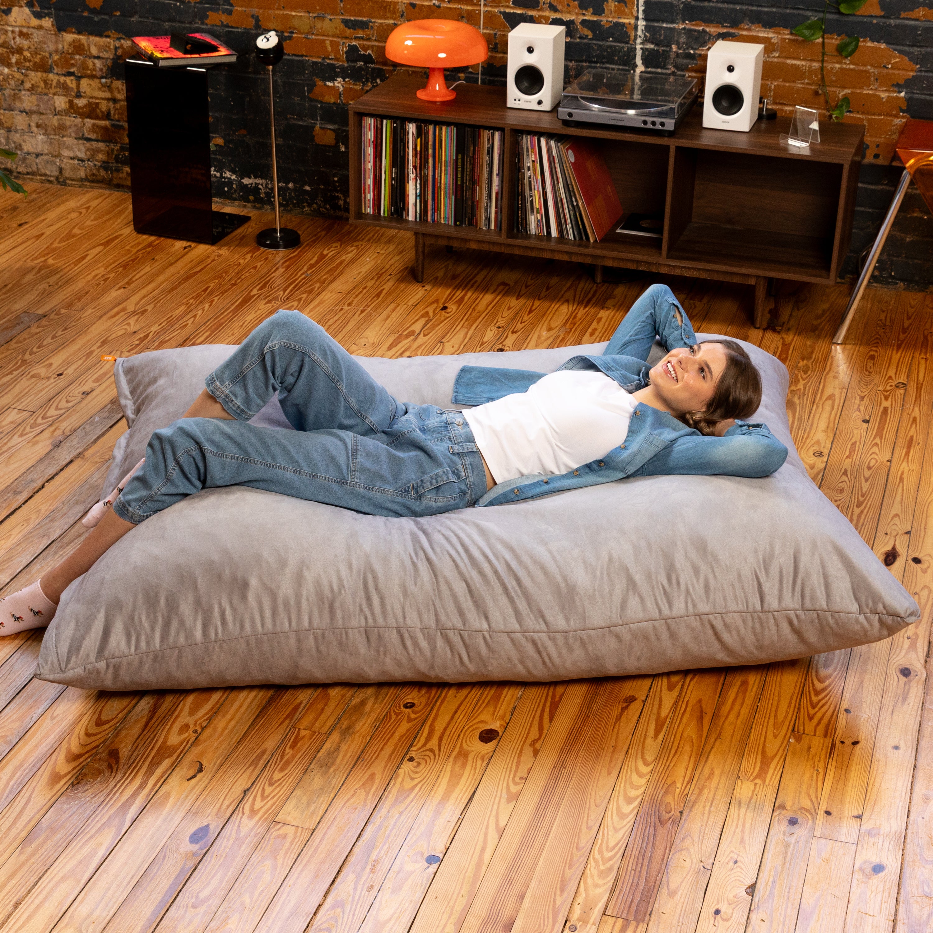 Jaxx Pillow Saxx 5.5-Foot - Huge Bean Bag Floor Pillow and Lounger, Platinum