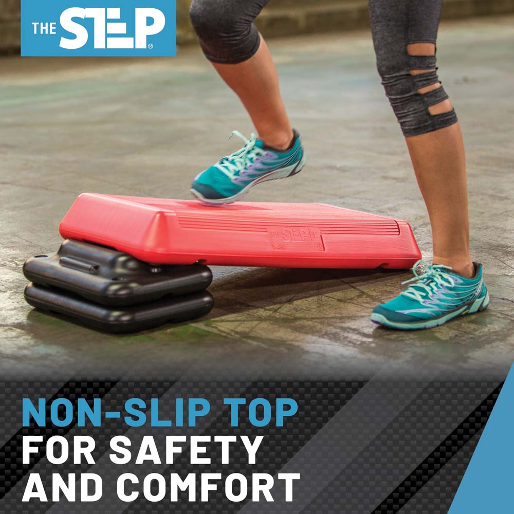 The Circuit Step Freestyle - Red/Black  (2 Risers)