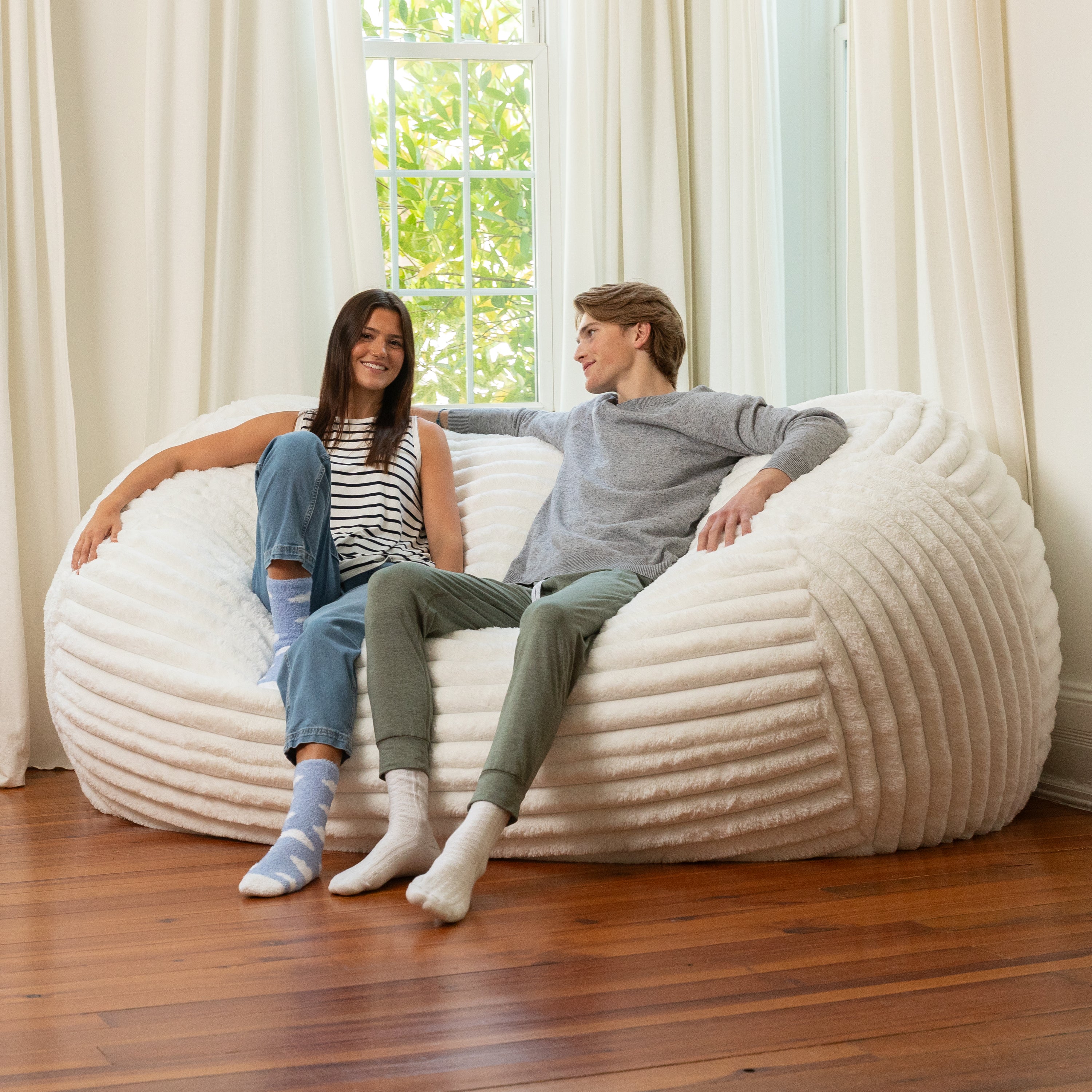 Jaxx Grand Lounger 7 Foot Bean Bag Sofa - Ivory Mondo Fur