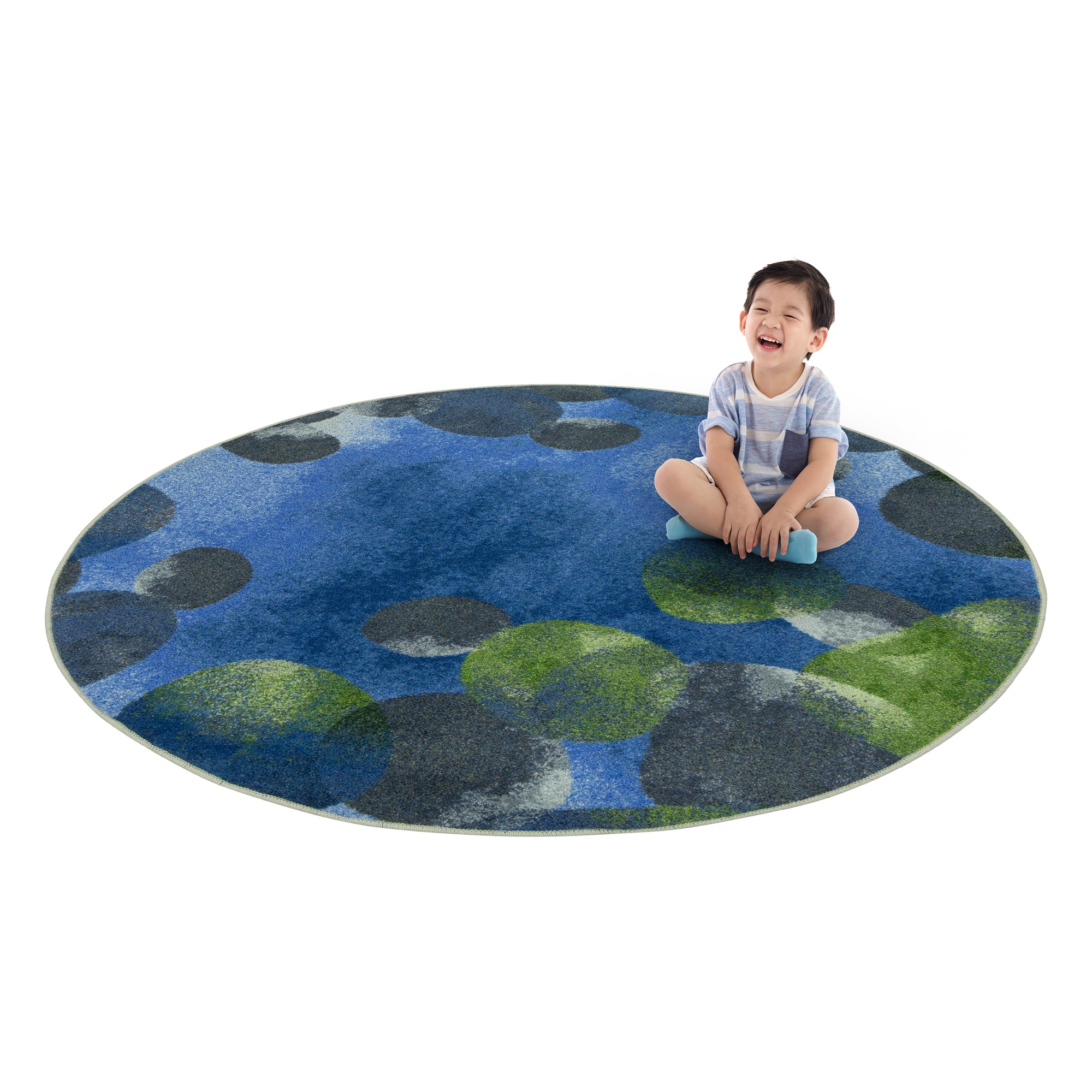 Riverstone 5'4" Round area rug in color Blue
