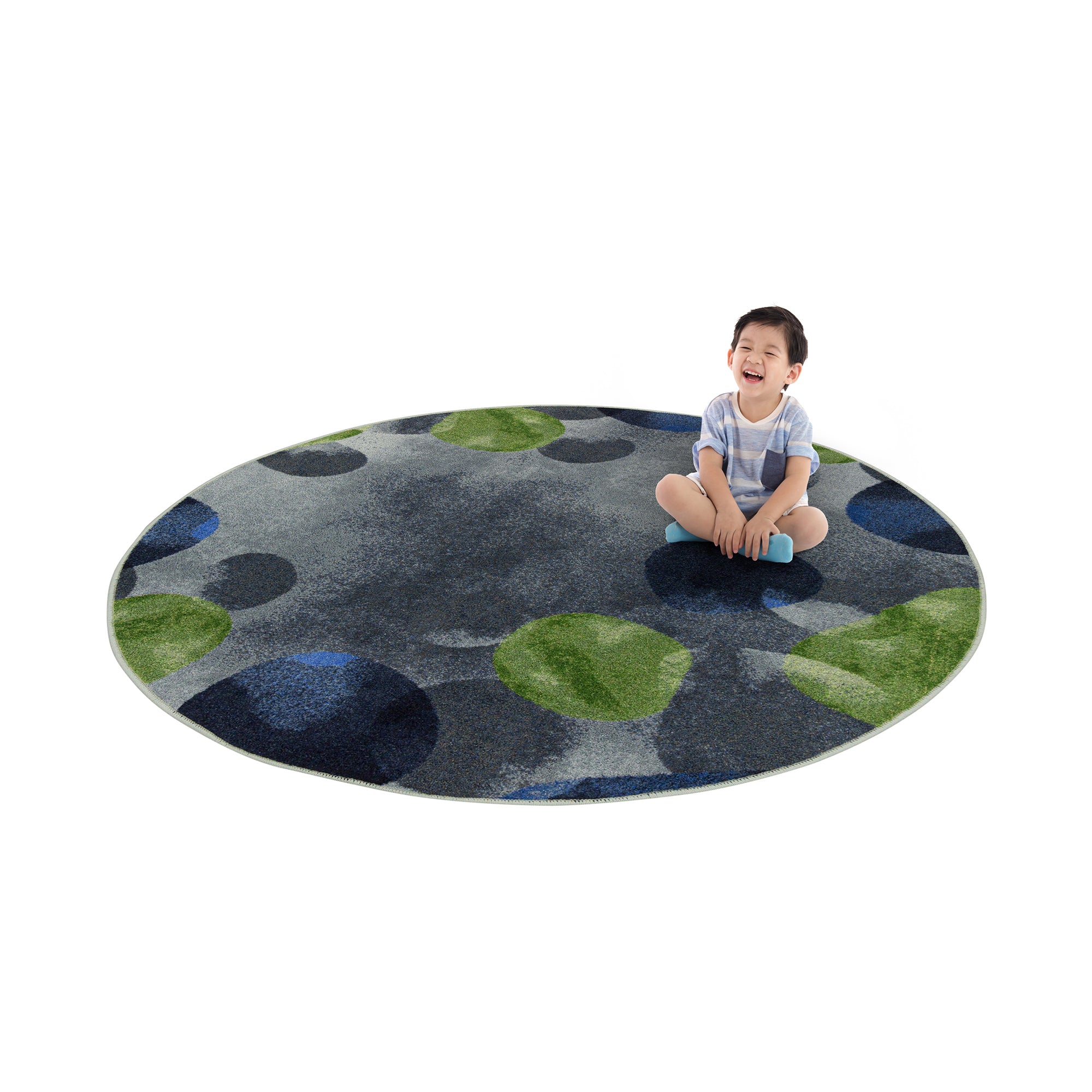Riverstone 13'2" Round area rug in color Gray