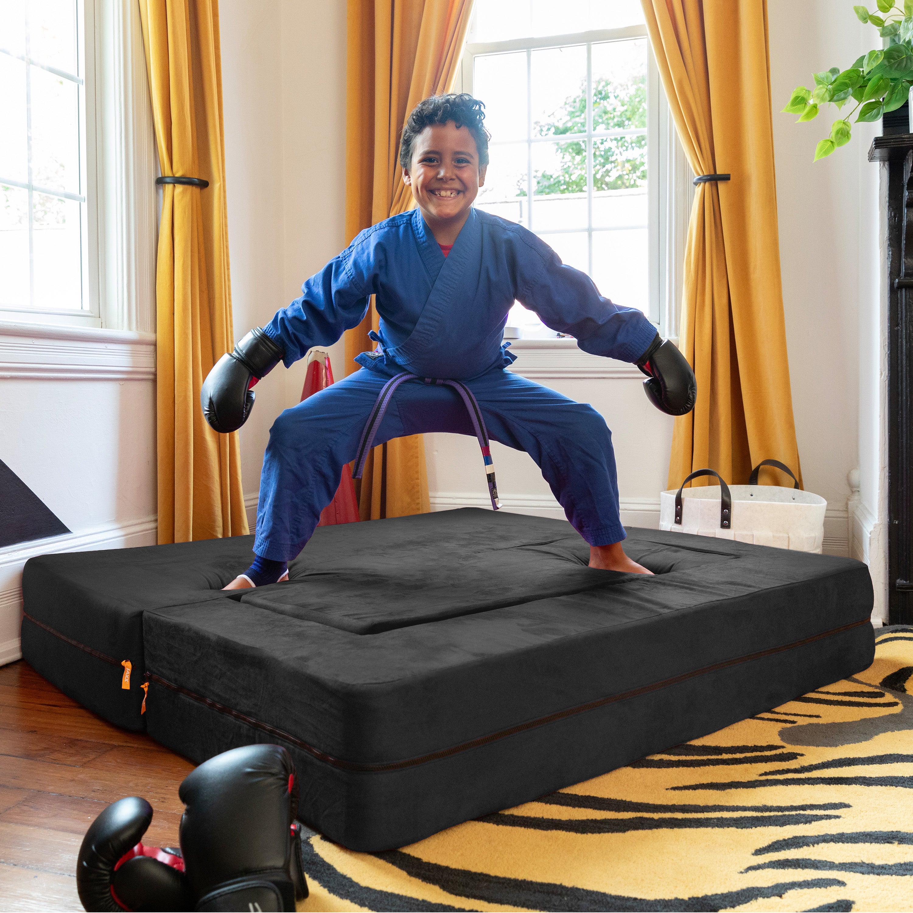 Jaxx Zipline Kids Sofa & Large Ottoman, 3 in 1 Fold Out Sofa, Big Kids Edition, Black