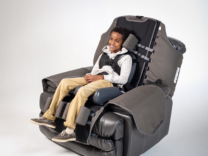 (RSS) Recliner Support System (Includes Head and Leg Support Standard), Fabric Color: Cool Grey 10C / Black with CA117 Fire-Resistant
Treatment