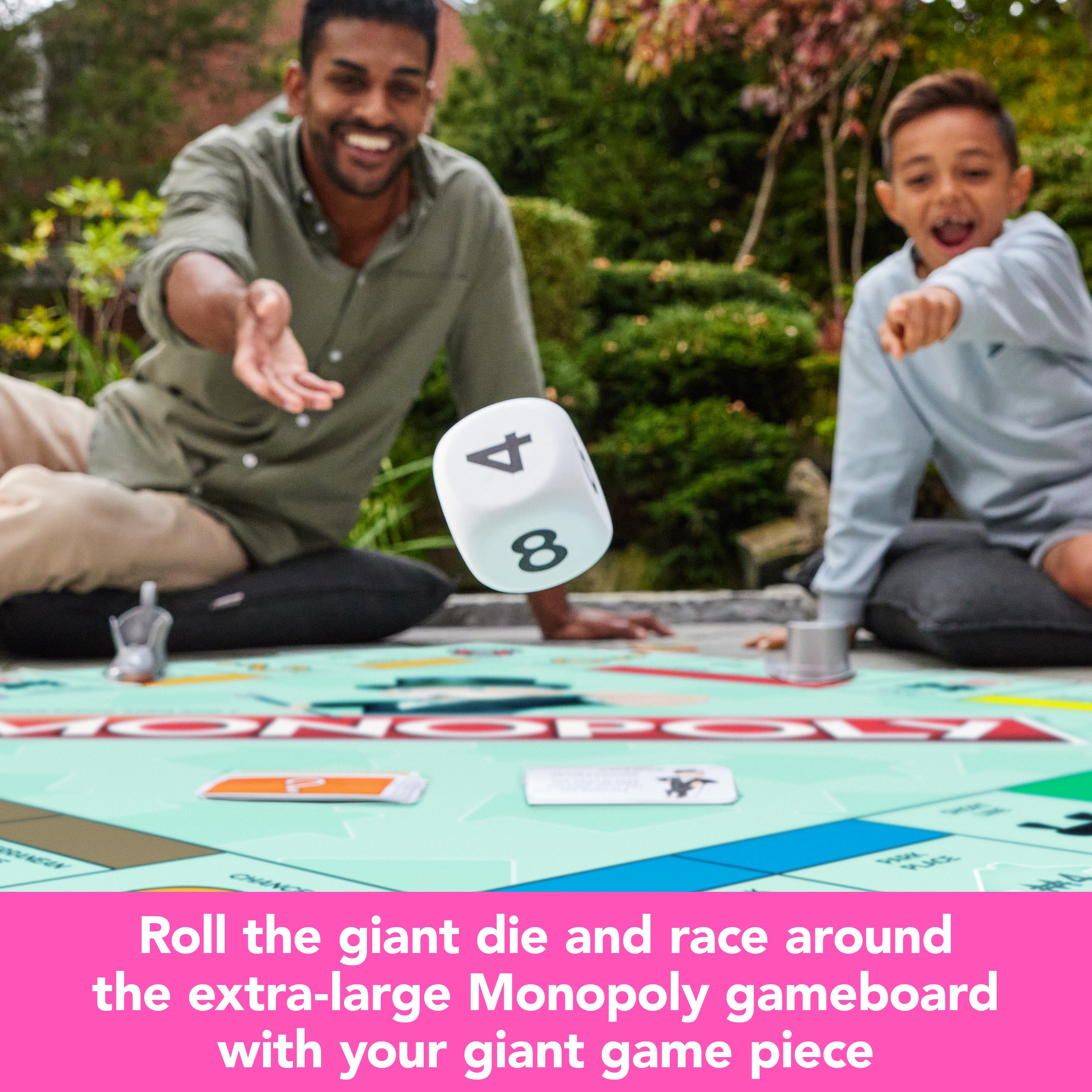 Spin Master Games, Monopoly Giant Edition, Classic Family Board Game for Indoor & Outdoor Play with Oversized Board, Screenless Activity, 2-4 Players, for Ages 6 & Up
