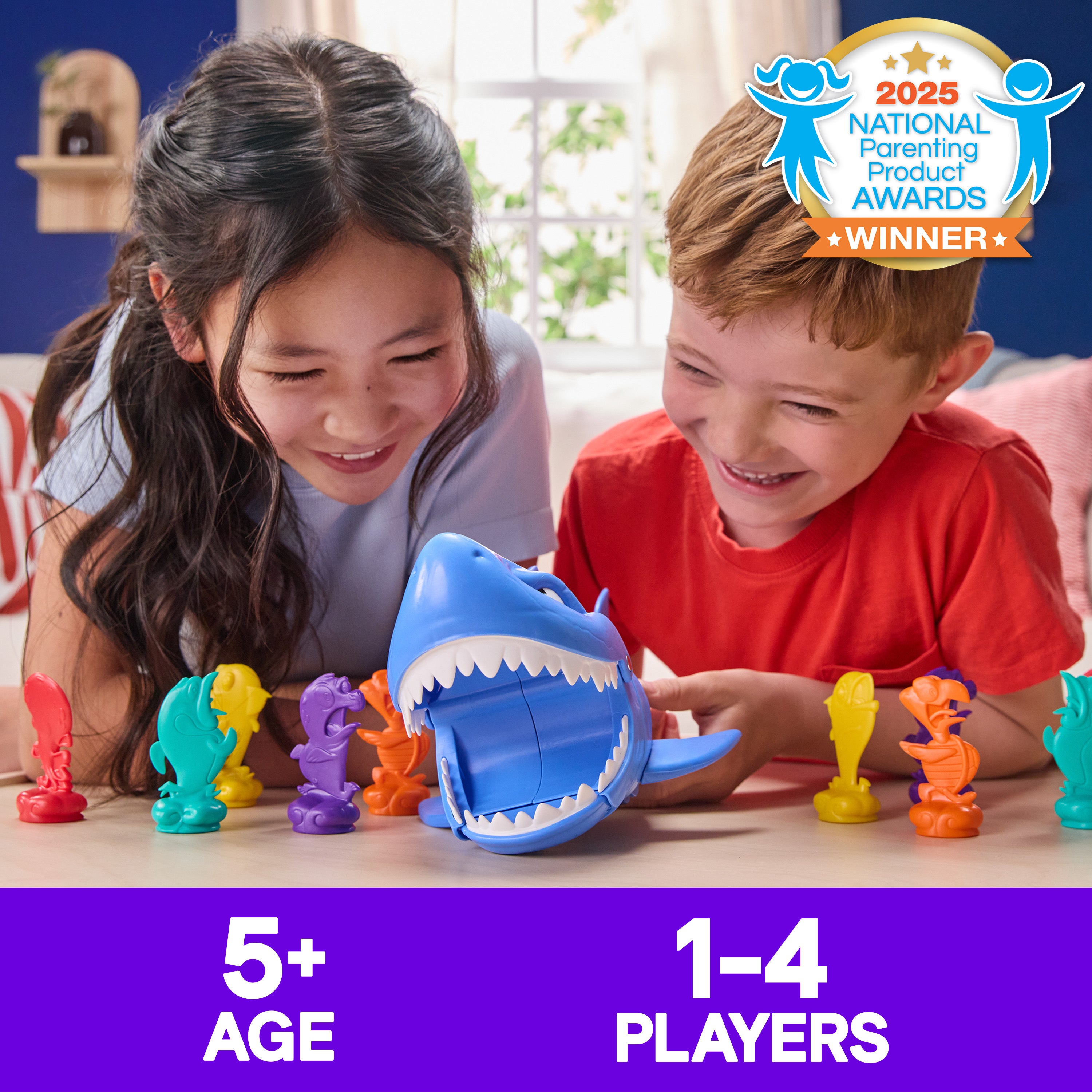 Spin Master Games, Shark Strike, Bowling Game with Wind-Up Jaw-Chomping Action, Easy Activity Toy for Preschoolers, Fun for Kids & Family, 2-4 Players, for Ages 5 & Up
