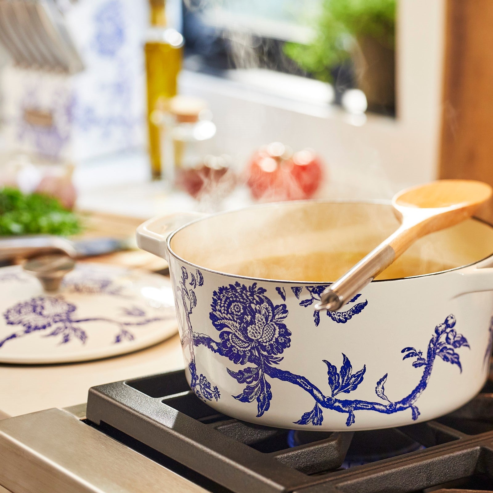 Caskata™ 5 Qt. Round Covered Casserole - Floral Landscape