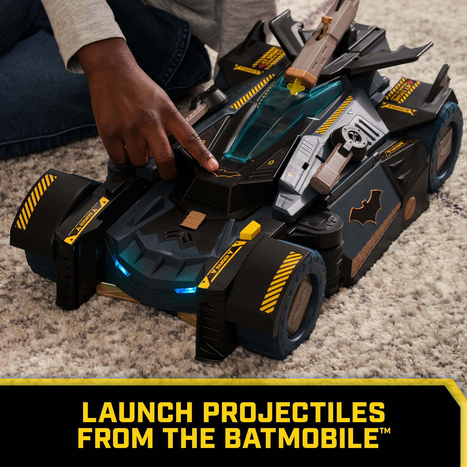 Batman, Ultimate Transforming Batmobile Playset, 2-in-1 Playset with Exclusive Figure and Glider, Lights, Sounds, Kids Toys for Boys and Girls 4 and Up