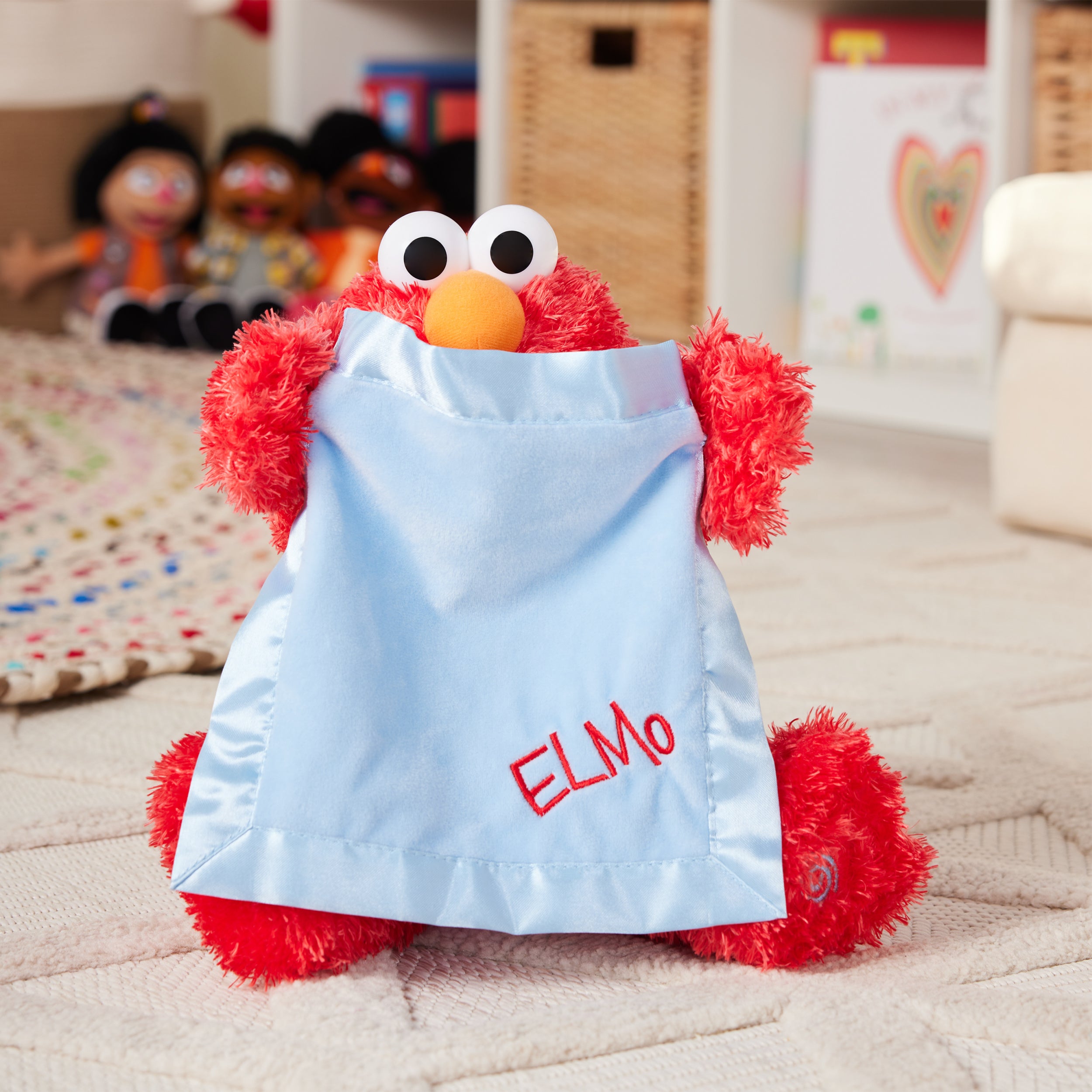 GUND Sesame GUND Sesame Street Official Peek-a-Boo Elmo Animated Muppet Plush, Premium Plush Sensory Toy for Ages 18 Months & Up, Red/Blue, 15”