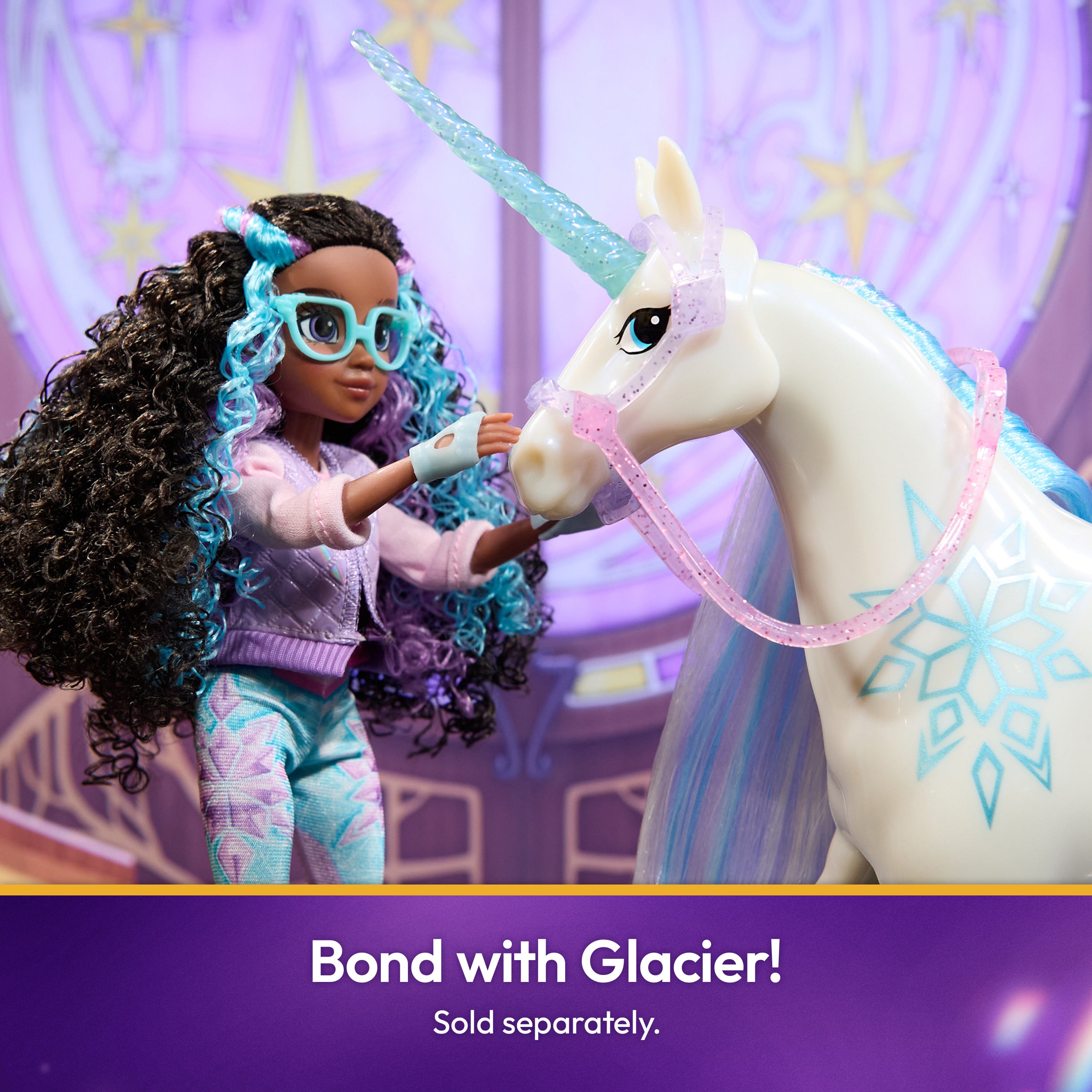 Unicorn Academy, Power of Friendship Layla with Book & 5 Fashion Accessories, 9.5”, Dolls & Unicorn Toys for Girls Ages 4 and up