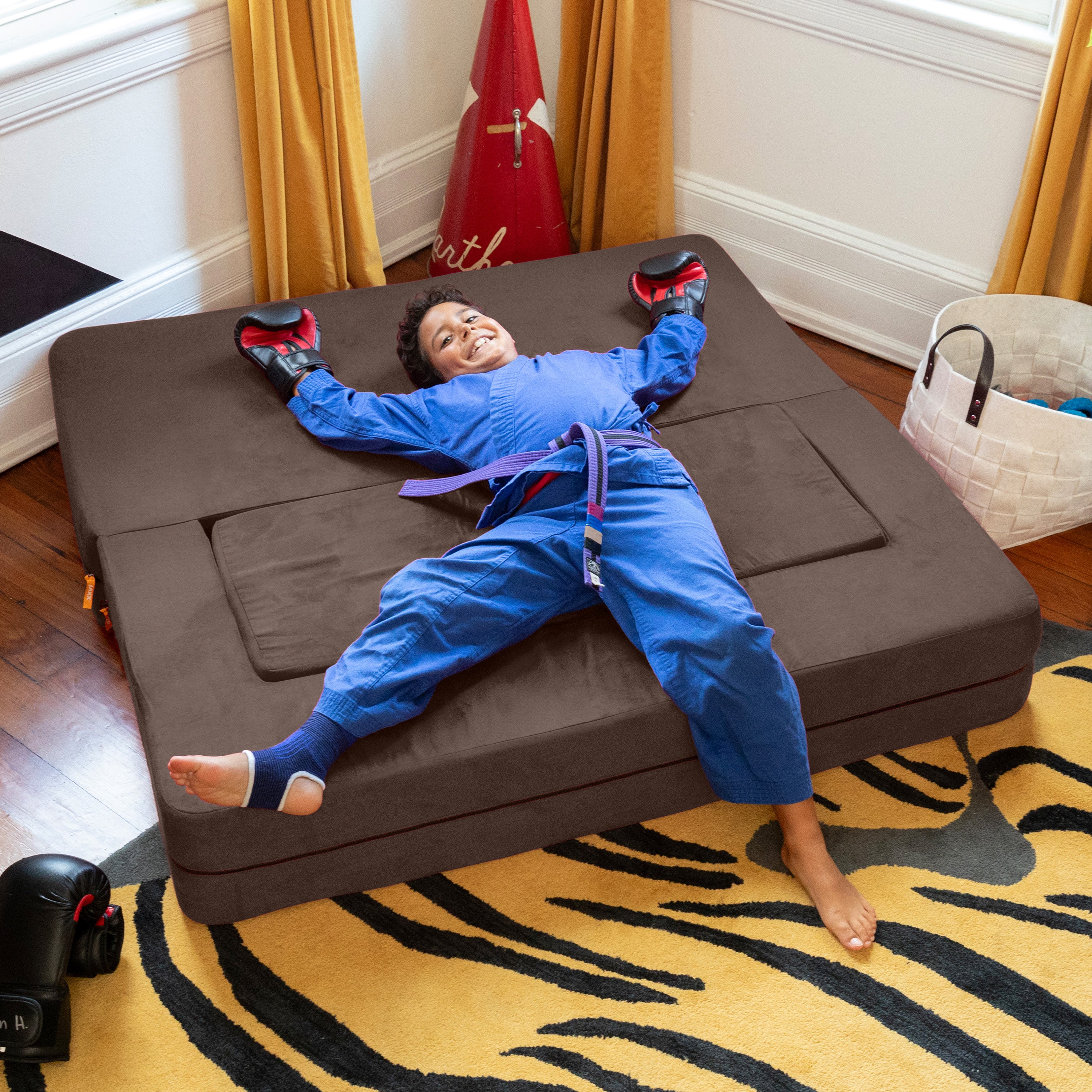 Jaxx Zipline Kids Sofa & Large Ottoman, 3 in 1 Fold Out Sofa, Big Kids Edition, Chocolate