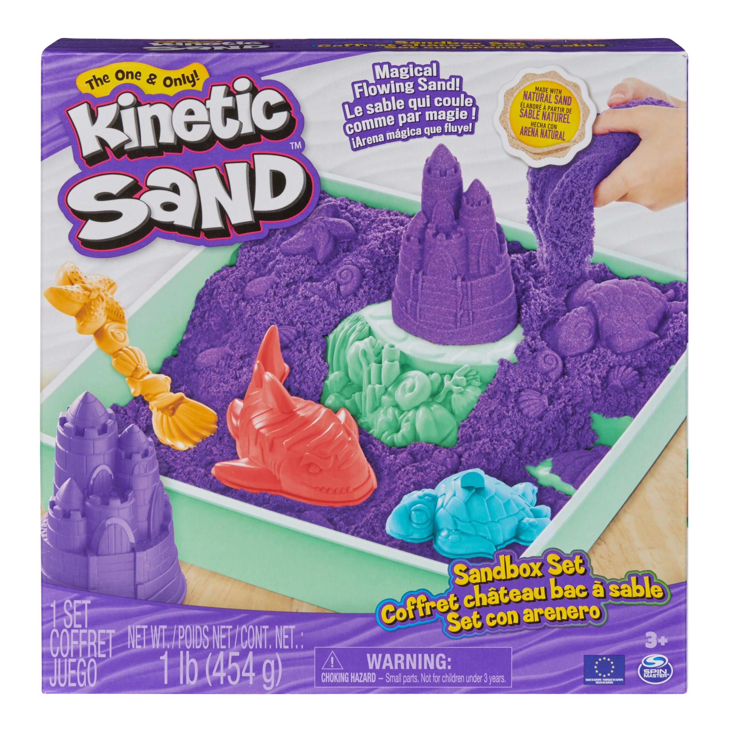 Kinetic Sand Sandbox Set, 1lb Play Sand, Sandbox Storage, 4 Molds and Tools, Sensory Toys for Kids Ages 3+ Styles May Vary