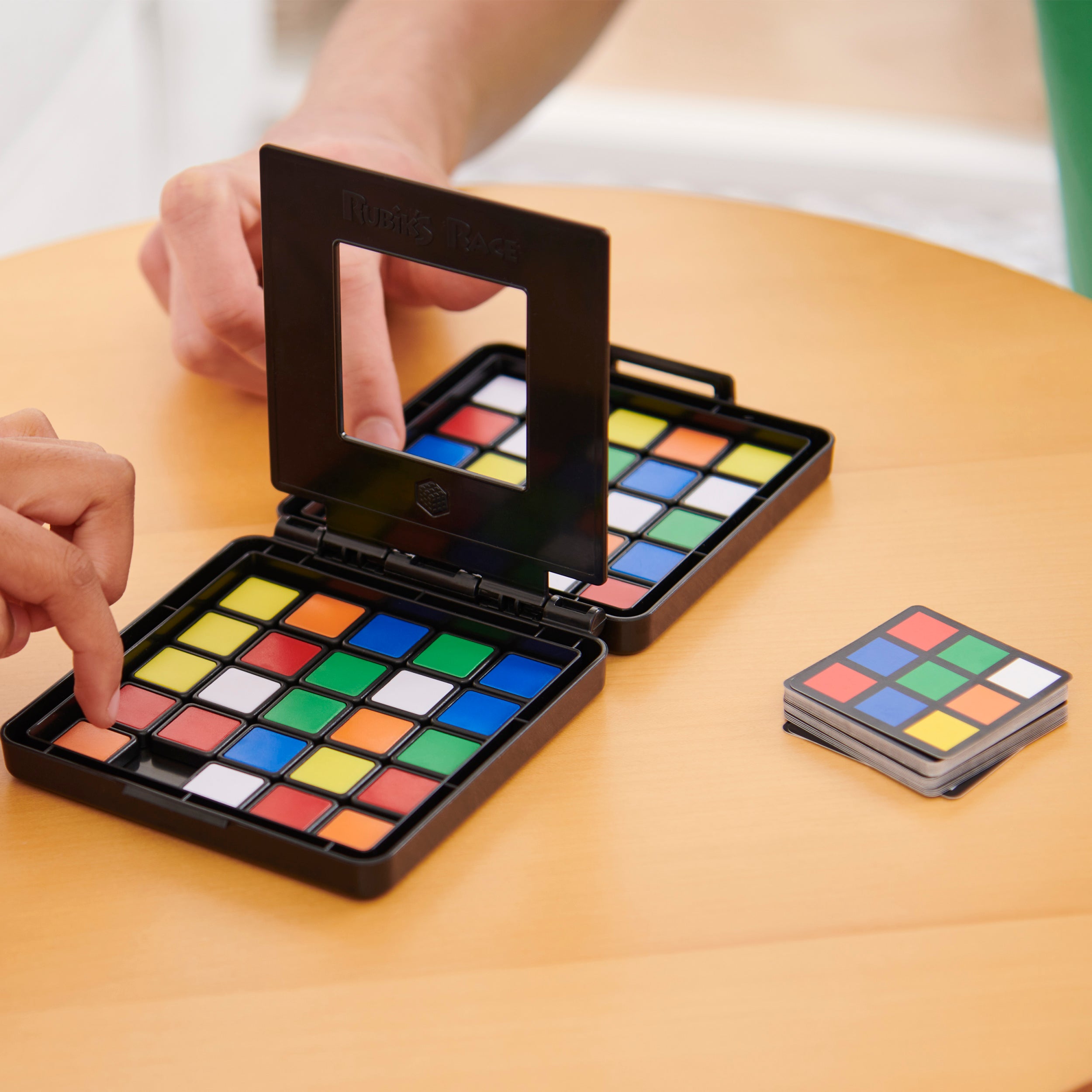 Rubik’s, Race Pack & Go Fast-Paced Problem-Solving Strategy Travel-Sized Two-Player Puzzle Board Game, for Kids and Adults Ages 7 and up