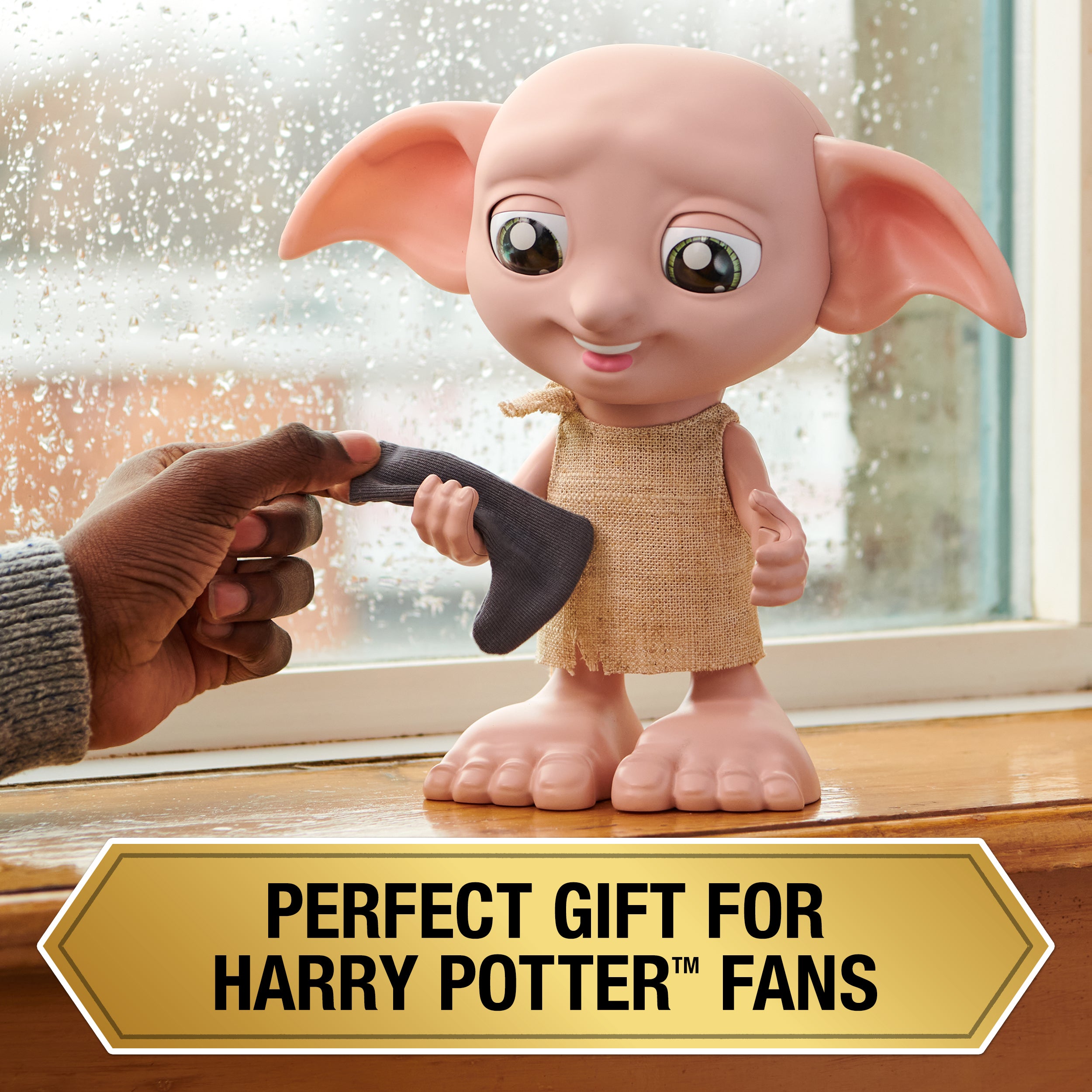 Wizarding World Harry Potter, Interactive Magical Dobby Elf Doll with Sock, over 30 Sounds & Phrases, 8.5-inch, Kids Toys for Ages 6 and up