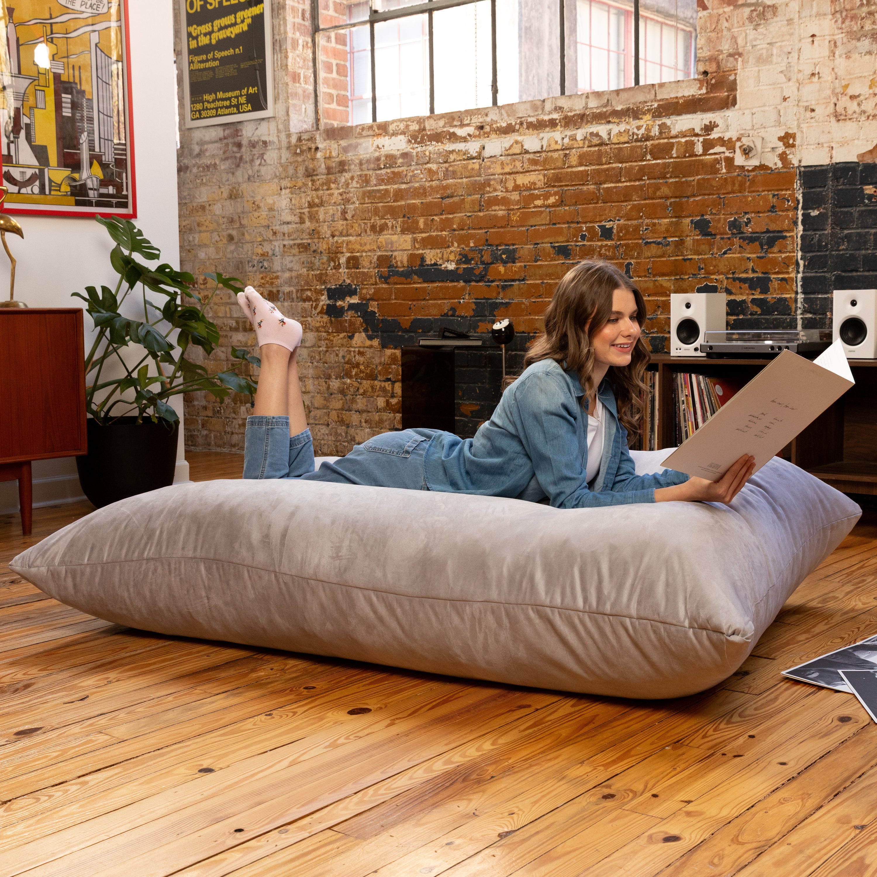 Jaxx Pillow Saxx 5.5-Foot - Huge Bean Bag Floor Pillow and Lounger, Platinum